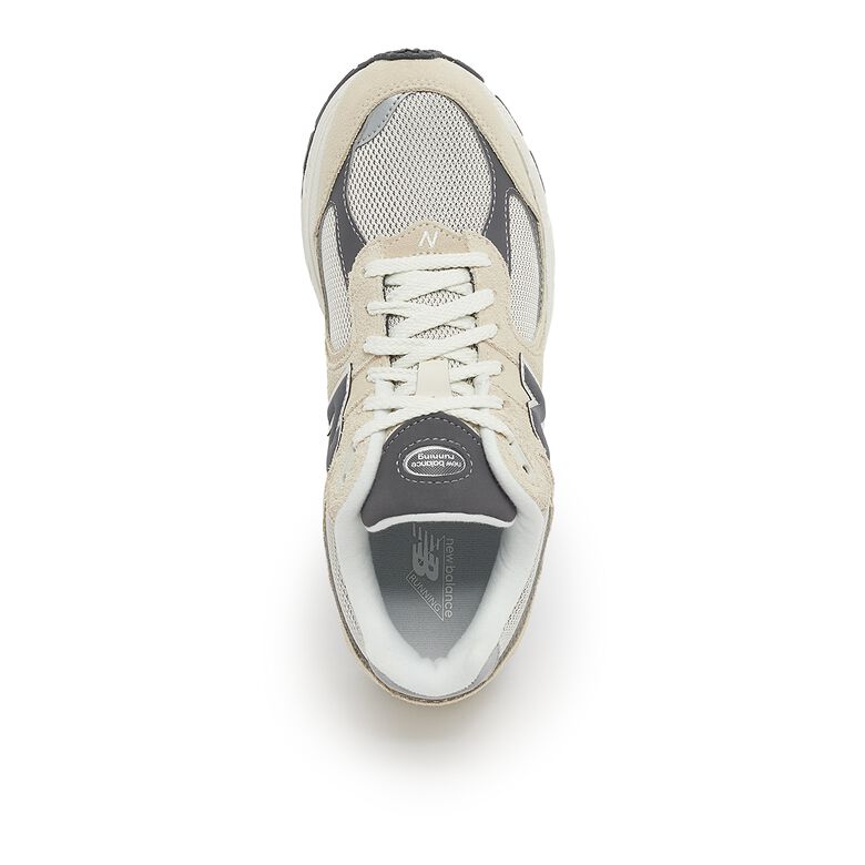 New Balance M2002RFA sandstone