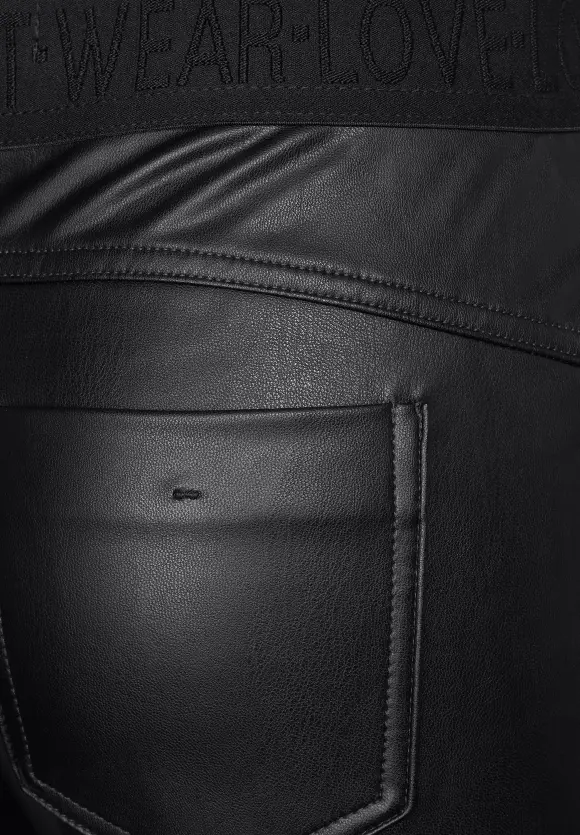 Street One Skinny Fit Hose in PU-Optik