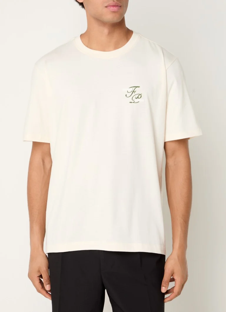 Filling Pieces Topiary T-skjorte laget av økologisk bomull med logo og trykk på ryggen