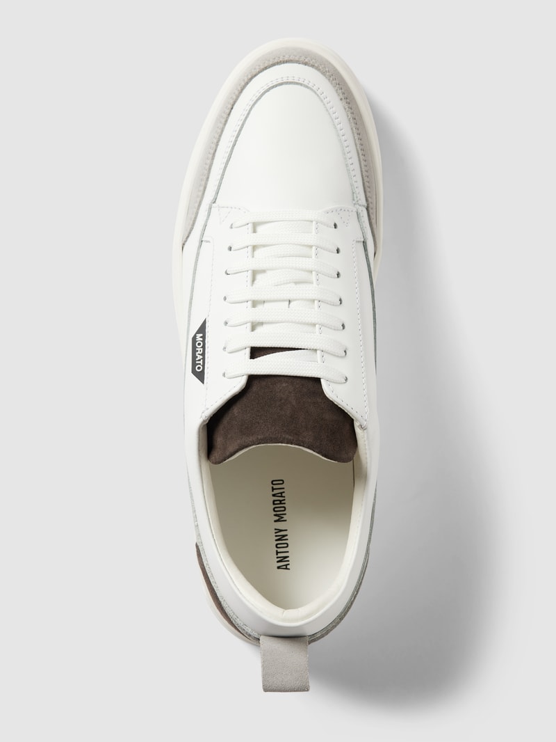 Sneaker mit Kontrastbesatz Modell 'FLINT' in weiß