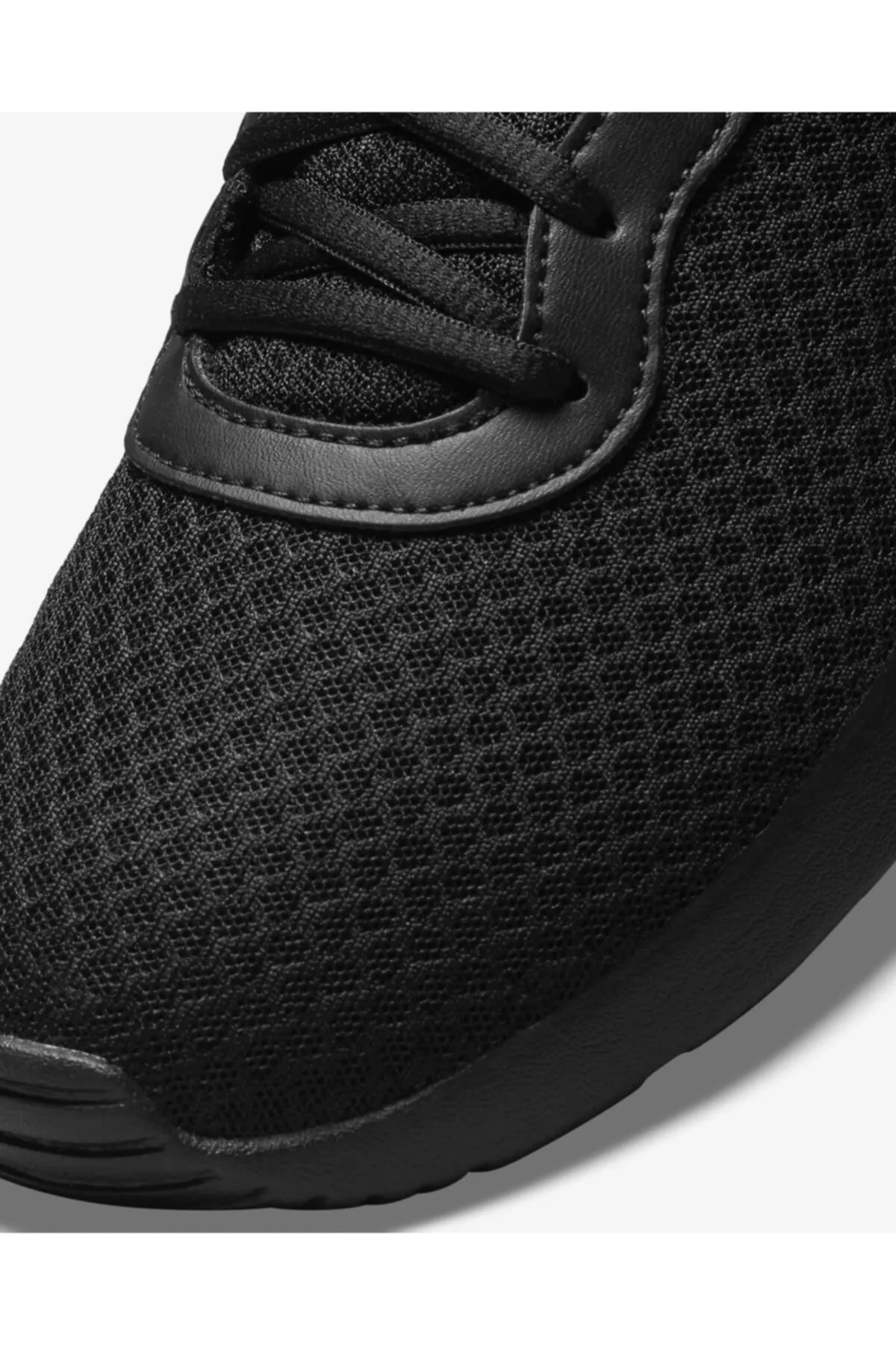 Nike  Dj6257-002 Tanjun Damen-Laufschuhe