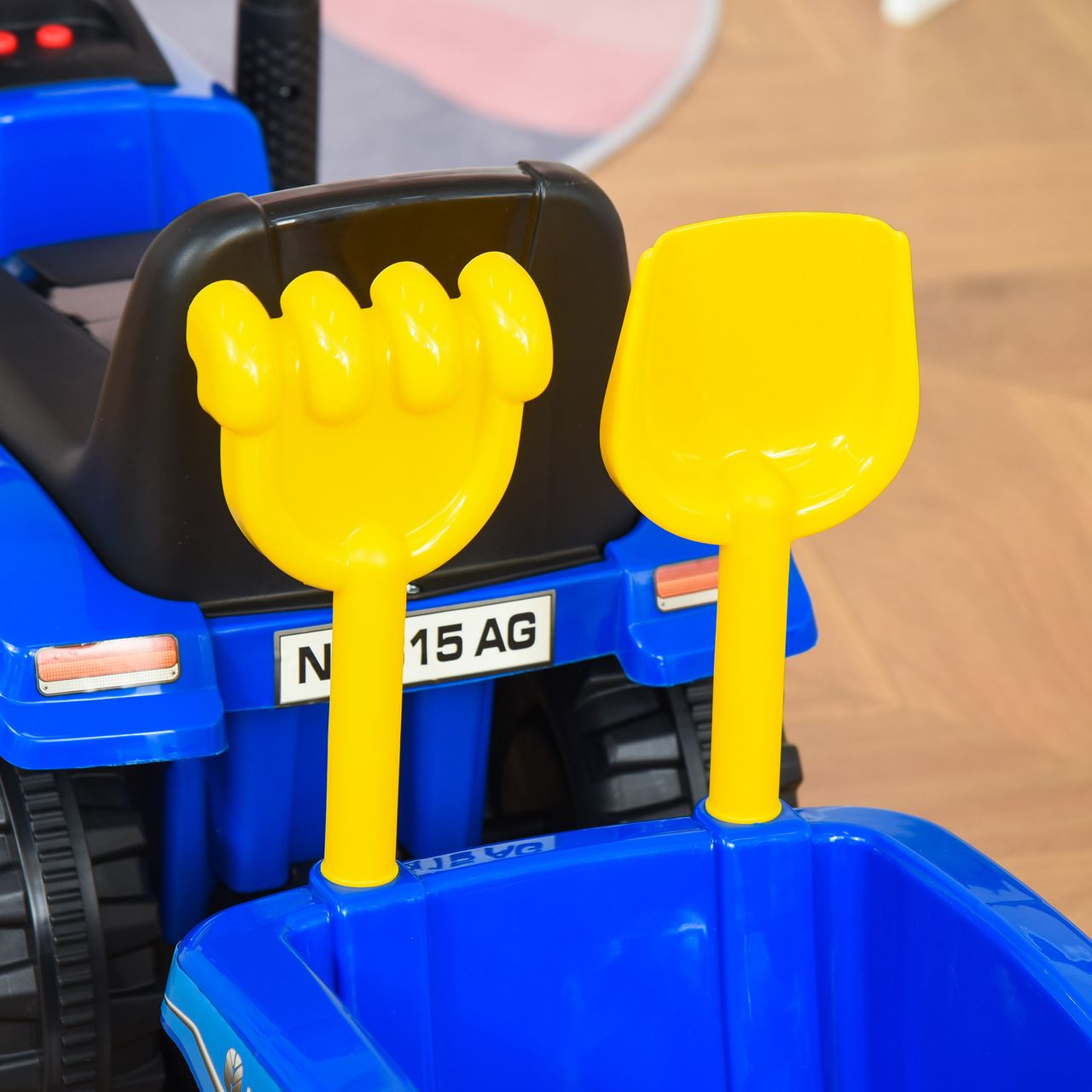 HOMCOM Rutschauto Kindertraktor Tretauto mit Anhänger Hupe Scheinwerfer Blau