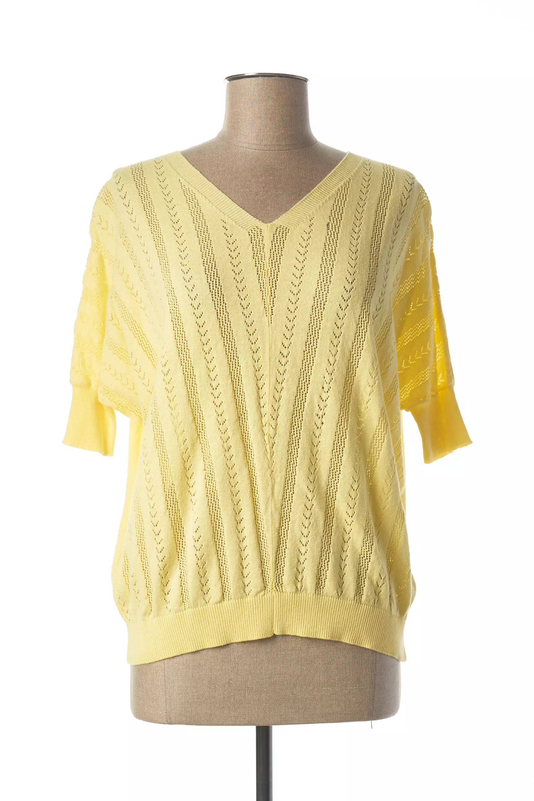 C Est Beau La Vie Pulls Femme couleur jaune