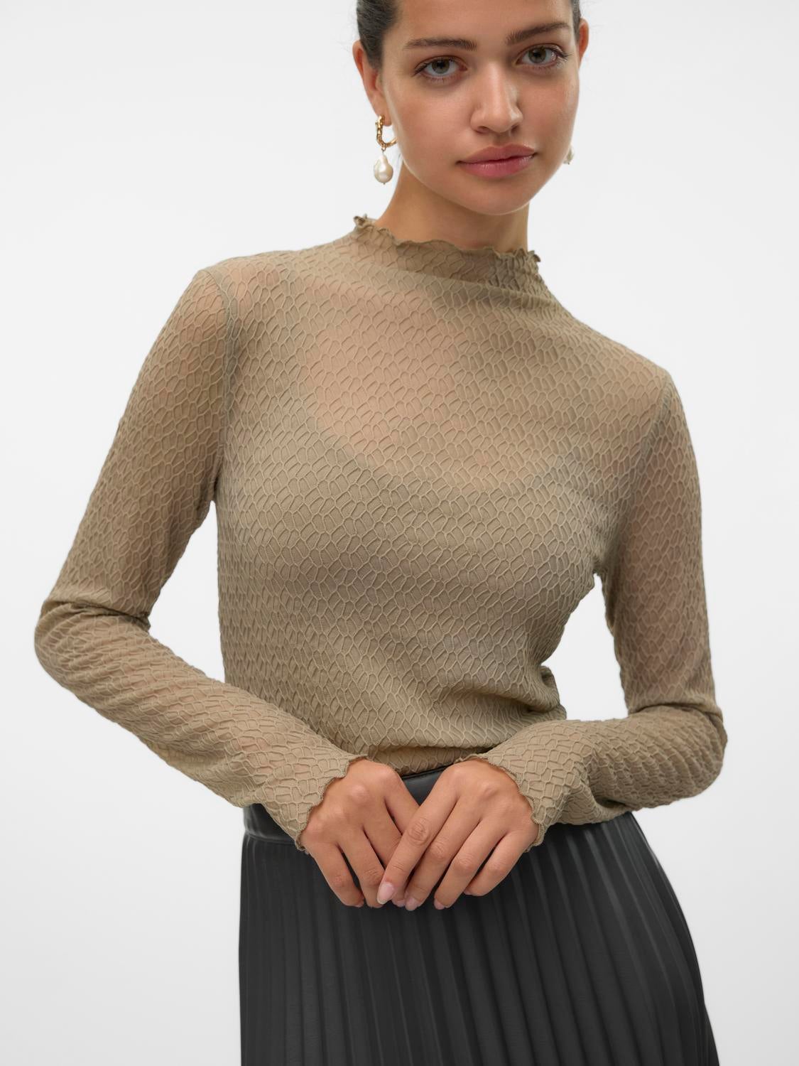 VMCATJA Top