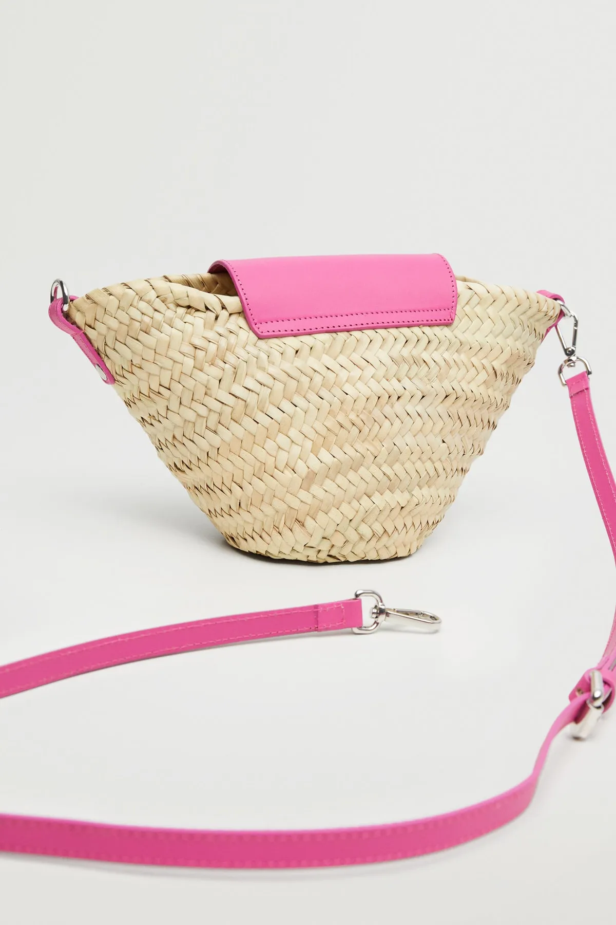 MANGO  Strohtasche mit Lederbezug