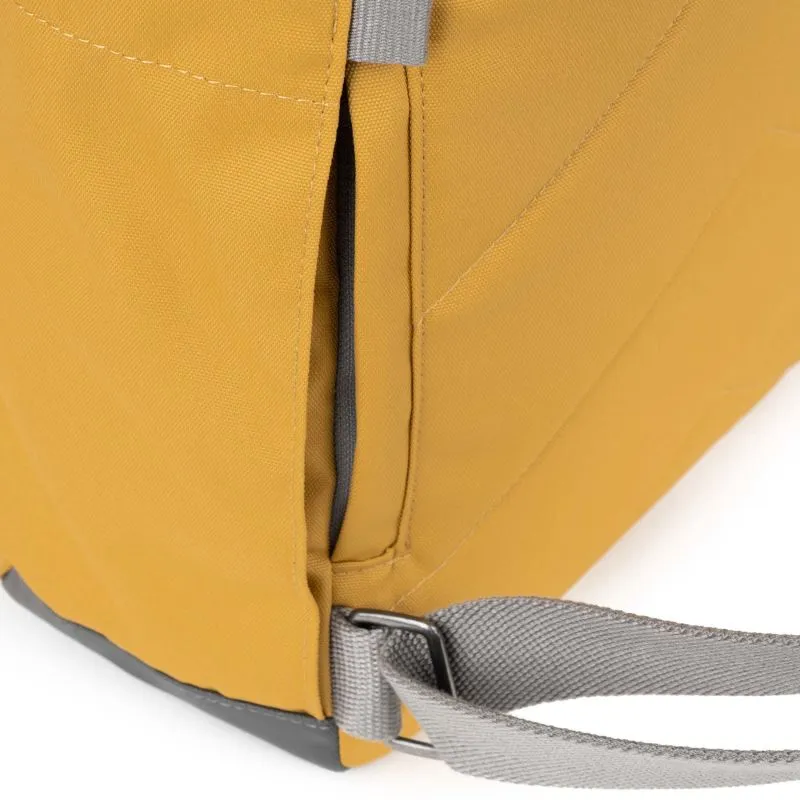 Roka London Rolltop Waterhouse Medium - Flax