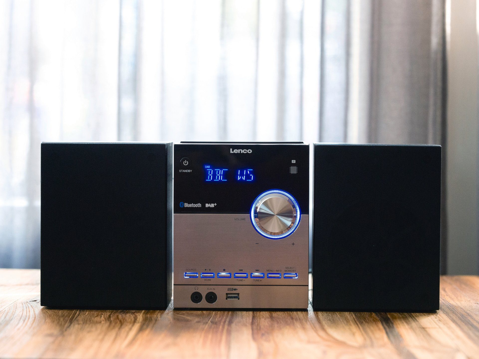 Lenco MC-150 Micro Stereoanlage mit DAB+, FM, CD, BT, USB Microanlage (Digitalradio (DAB), 10 W)