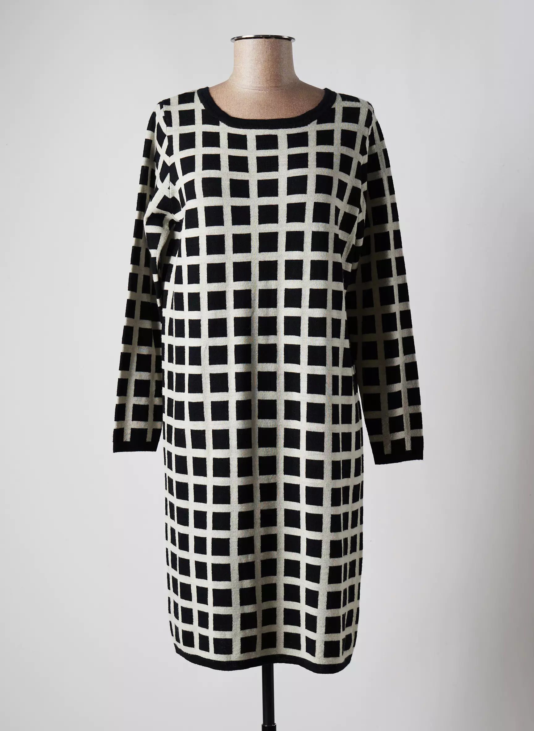 Two Danes Robes Pulls Femme couleur noir