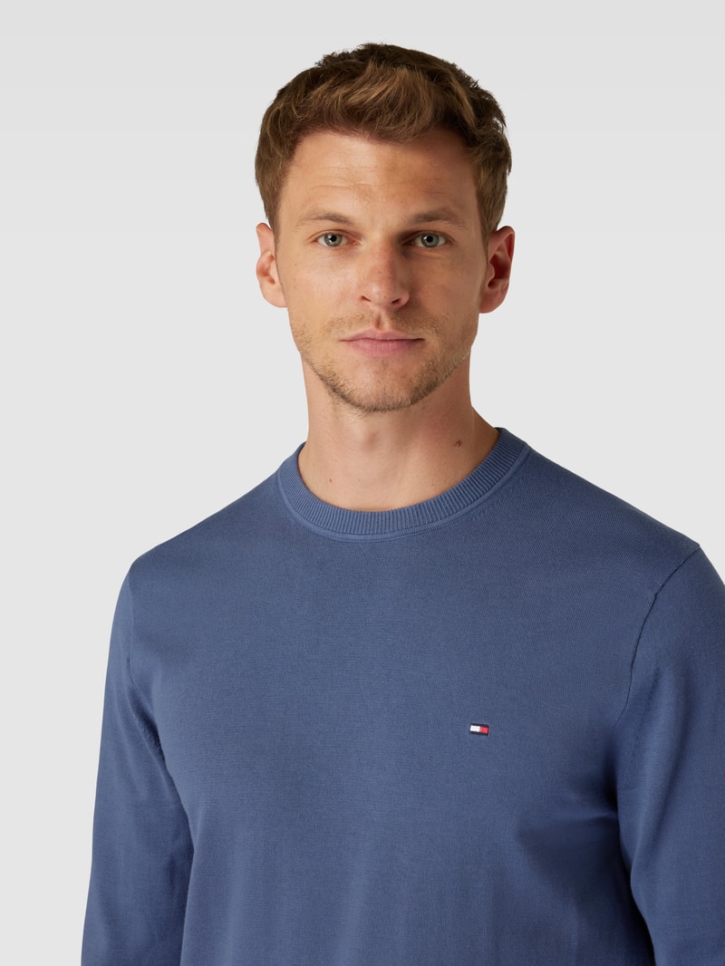 Strickpullover in melierter Optik in jeans