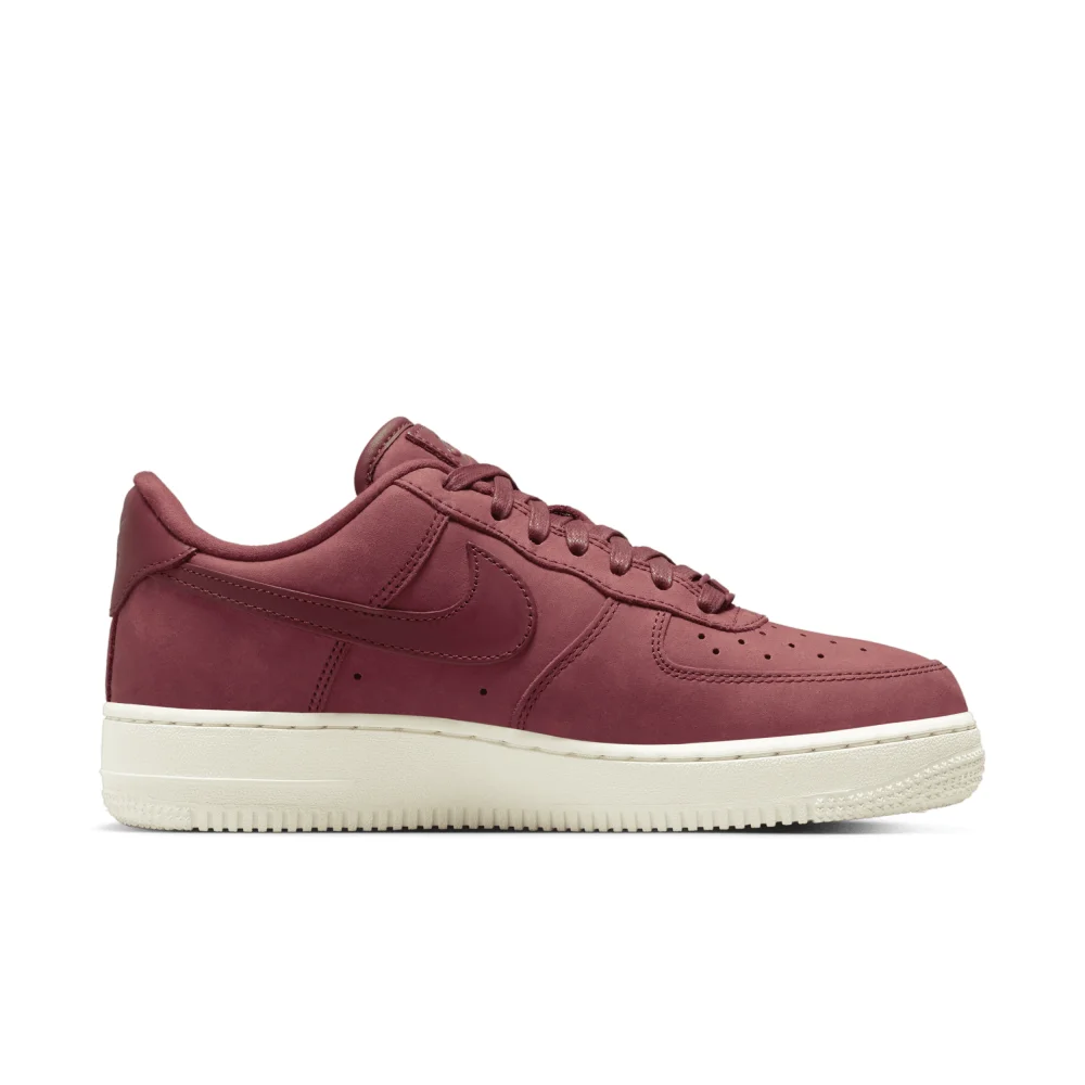 Nike Air Force 1 Premium DR9503-600 / rot