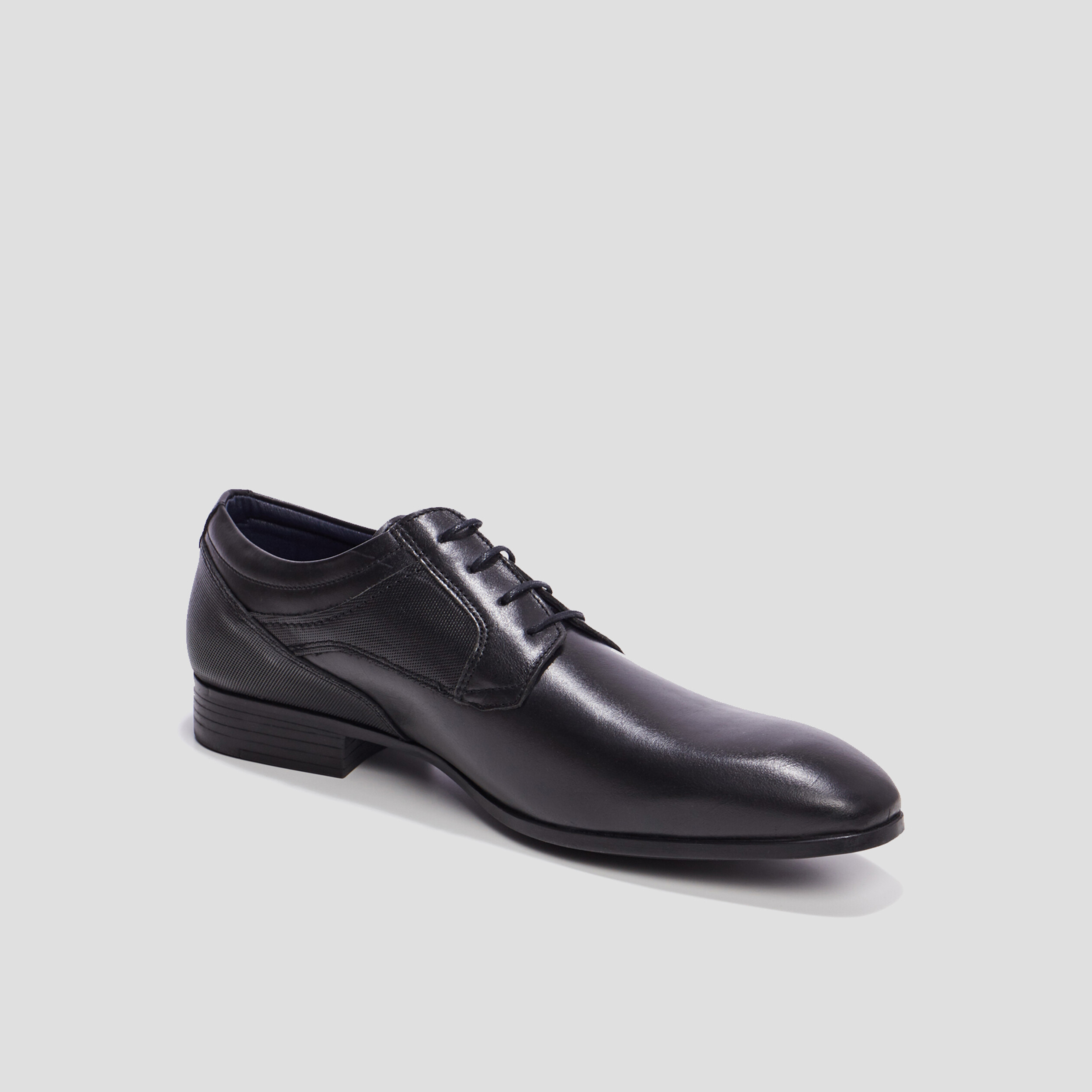 Derbies à lacets en cuir noir homme | La Halle