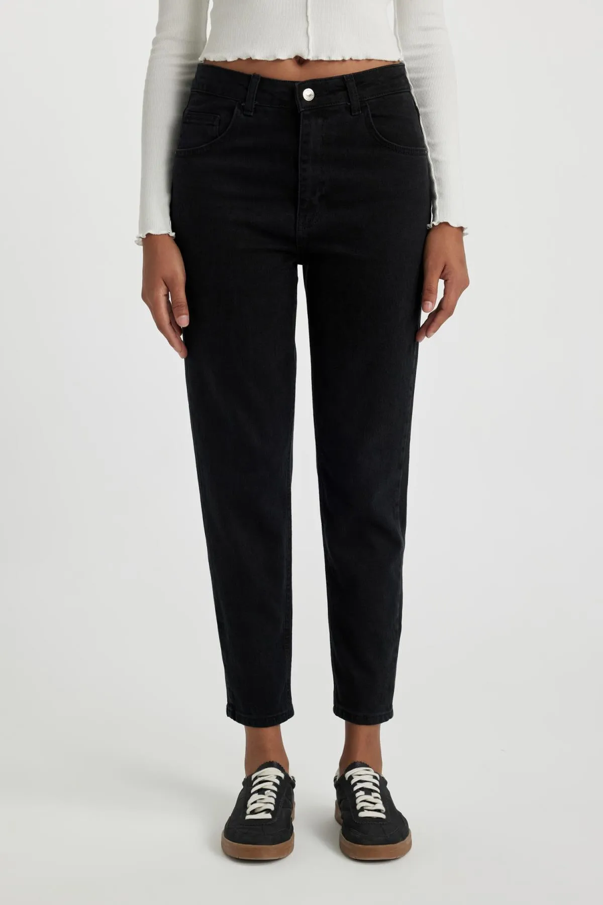 DeFacto  Mia Flare Fit Lange Jeanshose mit normaler Taille und ausgestelltem Bein