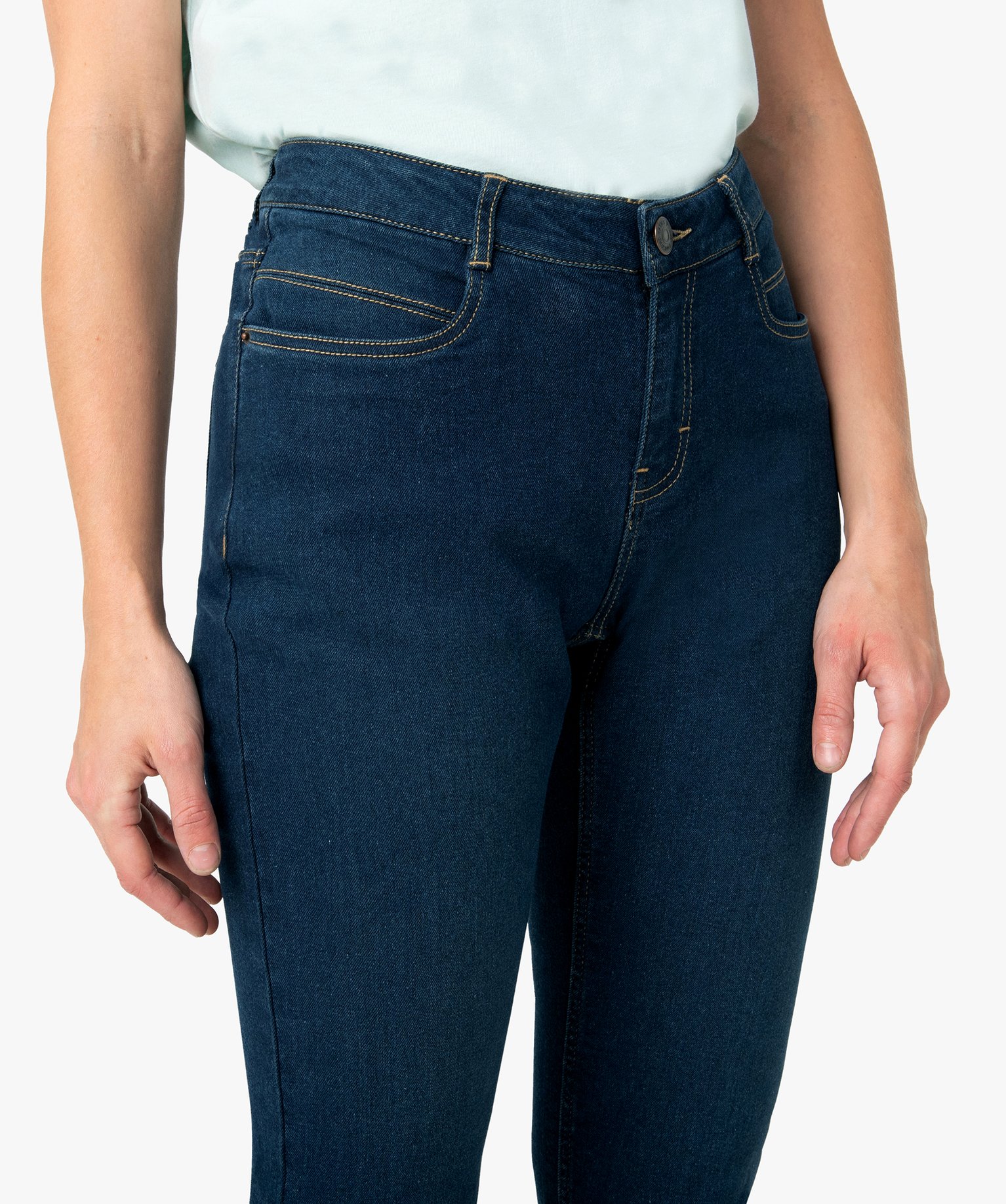 Jean femme coupe Regular 4 poches brut | GEMO