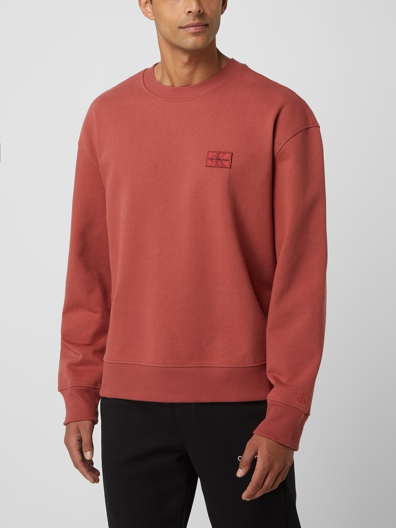 Sweatshirt mit überschnittenen Schultern  in rostrot