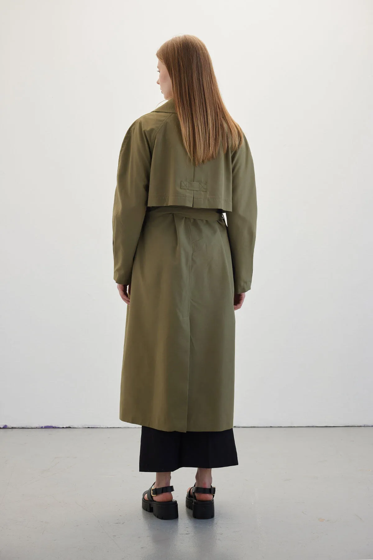 Manuka  Zweireihiger Trenchcoat in Grün