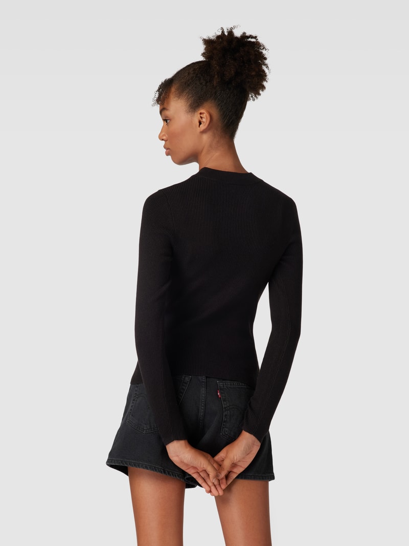 Longsleeve mit Label-Patch Modell 'CAVIAR' in schwarz
