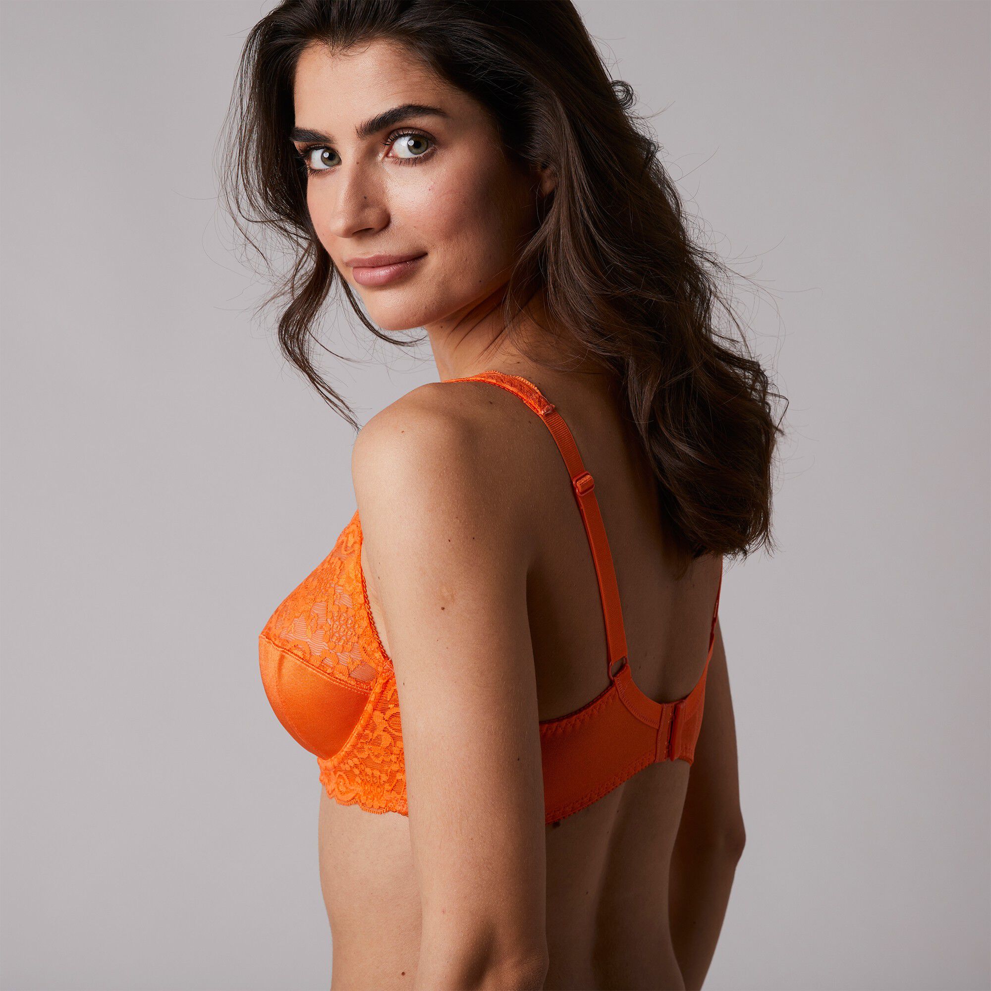 Soutien-gorge dentelle avec armatures Avila