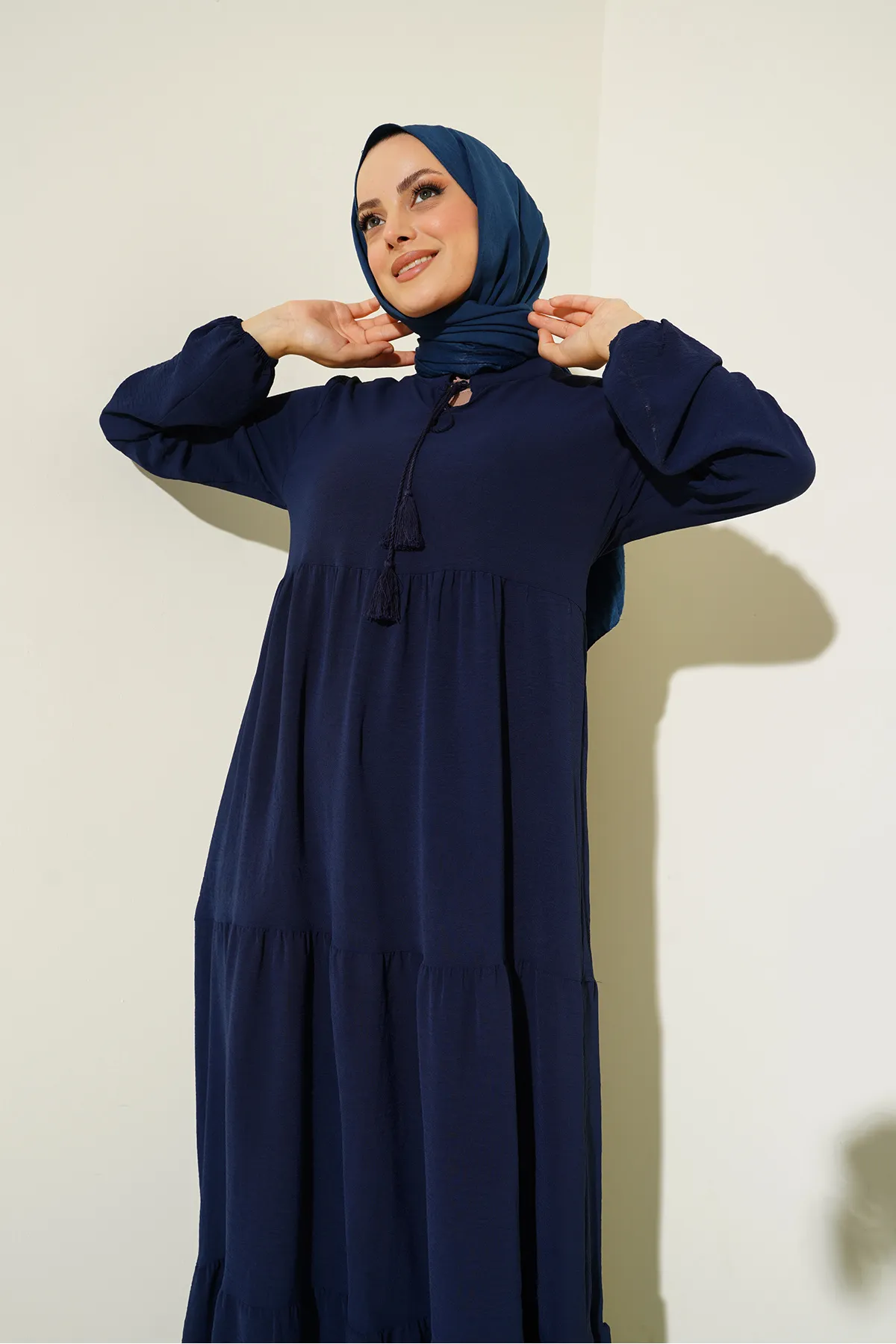 Bigdart  Hijab-Kleid mit Kragen und Schnürung - Marineblau