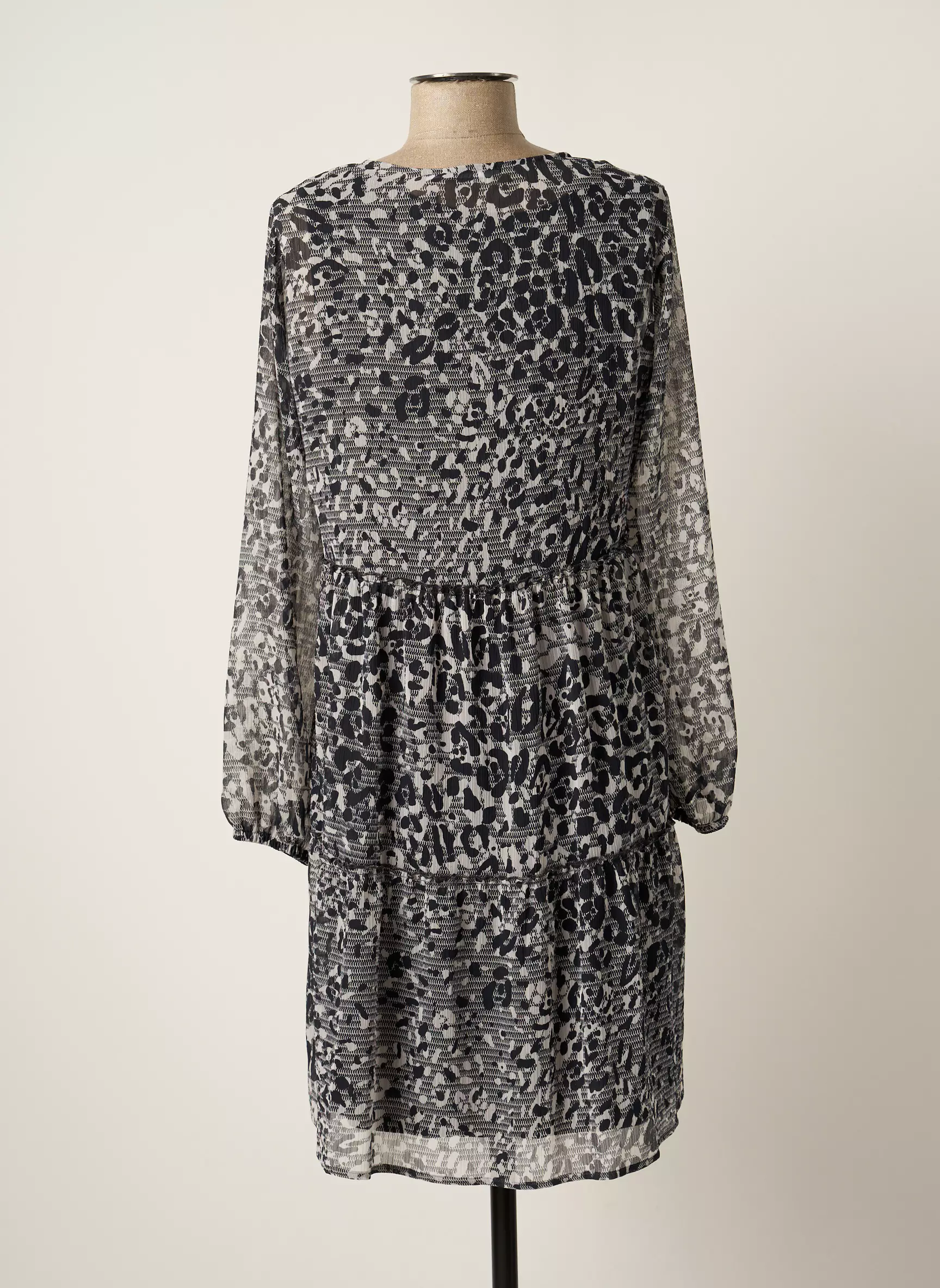 Le Comte Robes Courtes Femme couleur noir