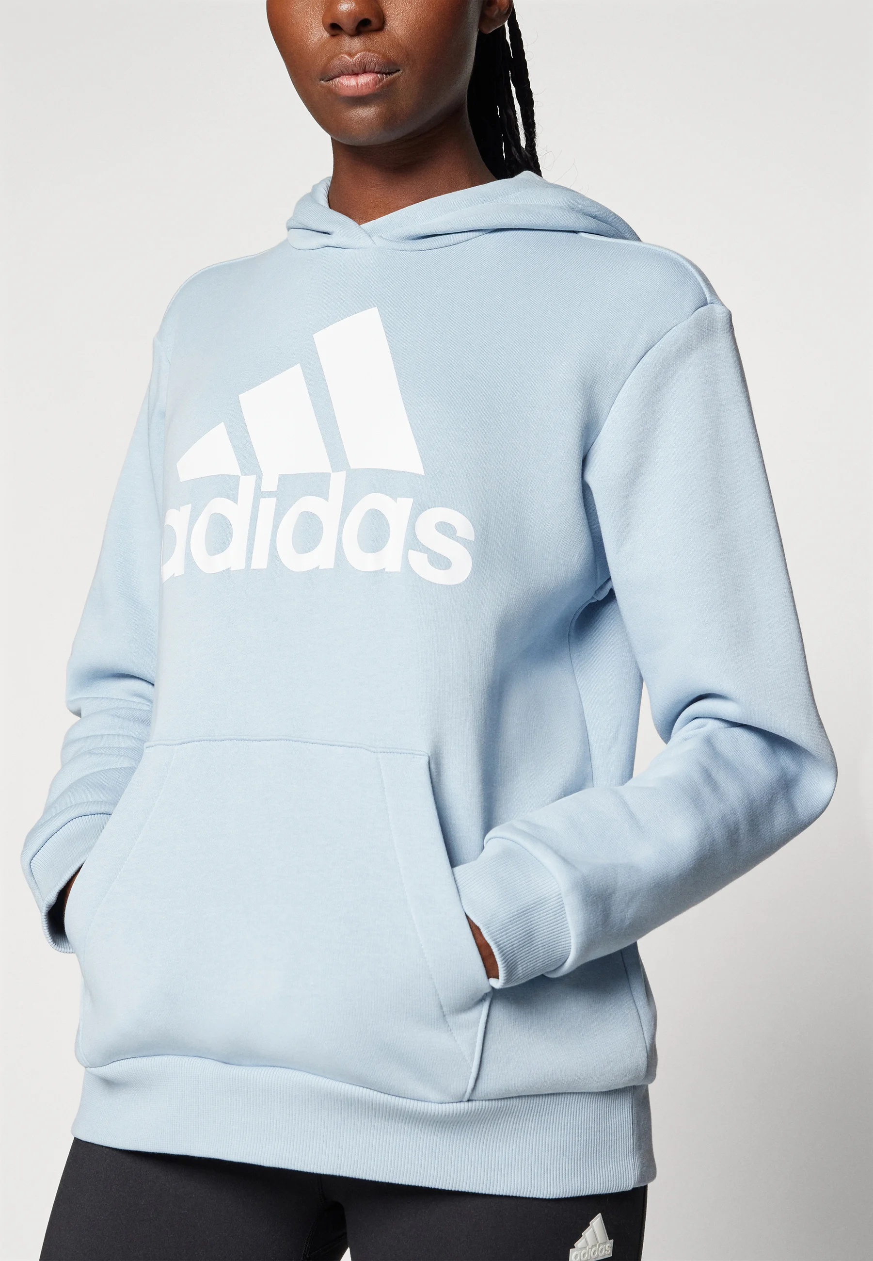 Sudadera con capucha adidas Sportswear Essentials Logo Boyfriend