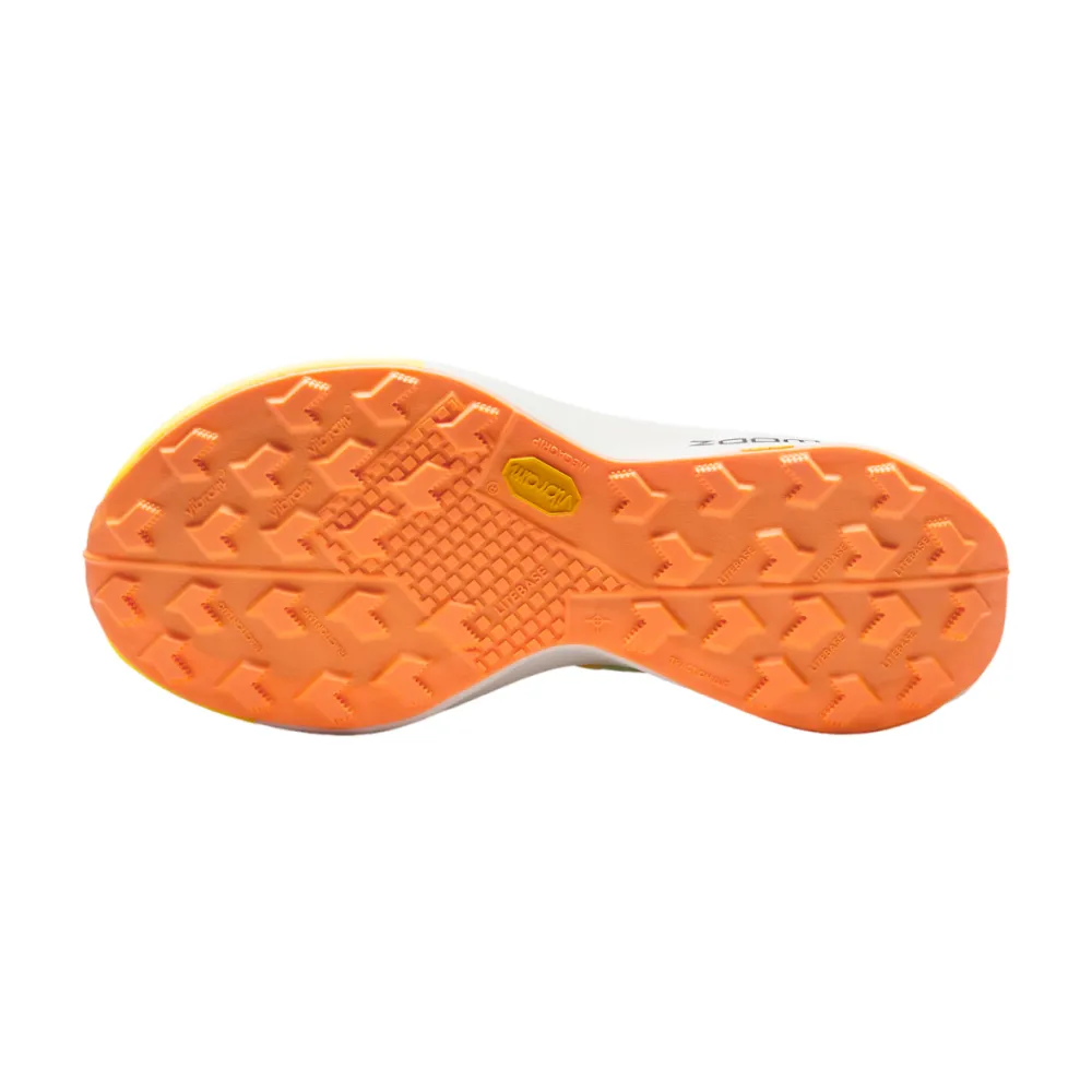 Nike Ultrafly DZ0489102 / weiss