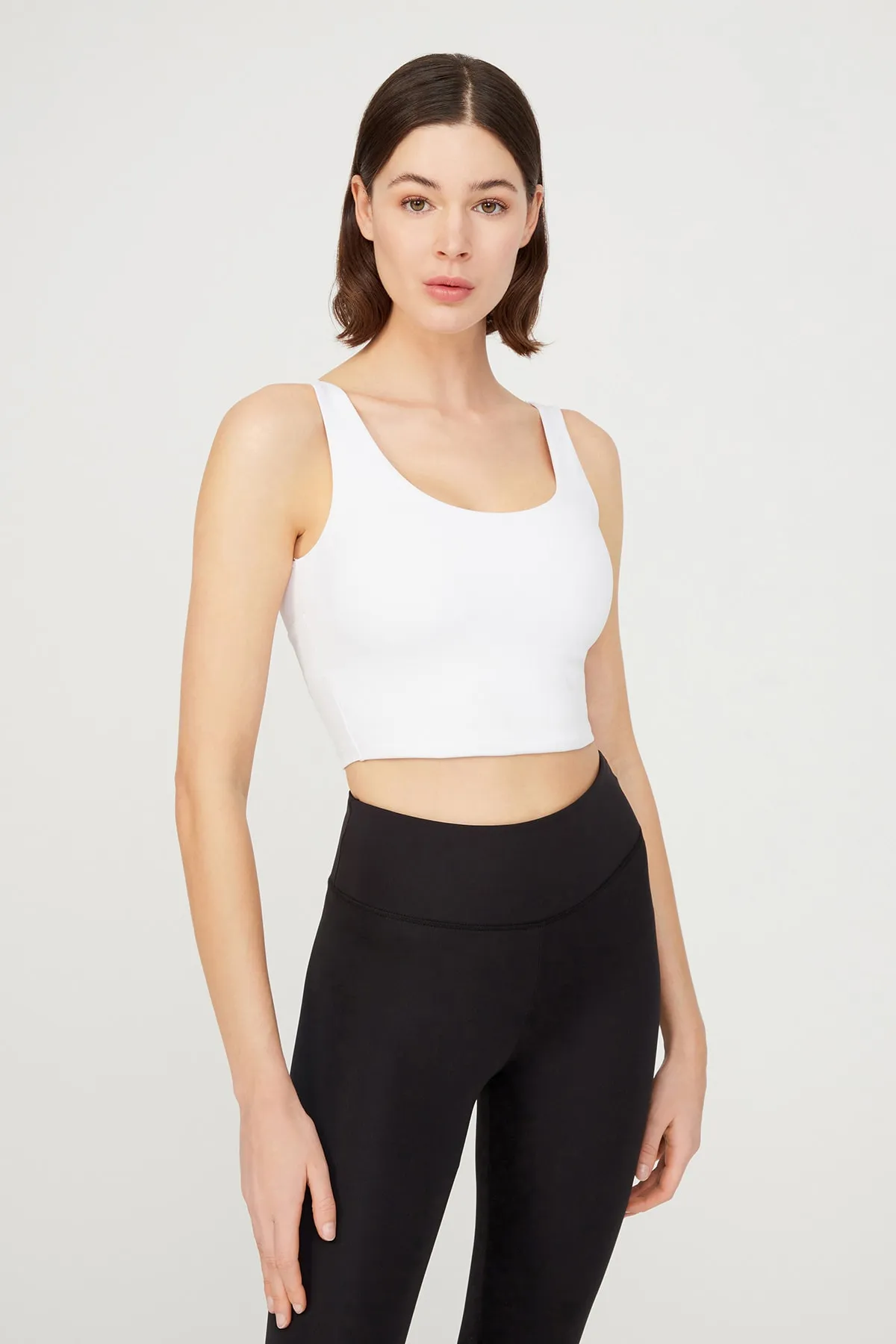 LOS OJOS  Weißes, leicht unterstütztes Bustier-Crop-Top mit Ausschnitt am Rücken