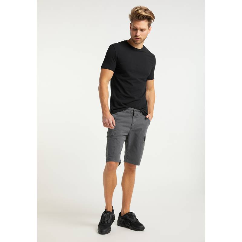 MO Shorts Herren