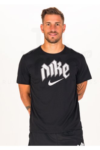 Nike Miler Run Division M