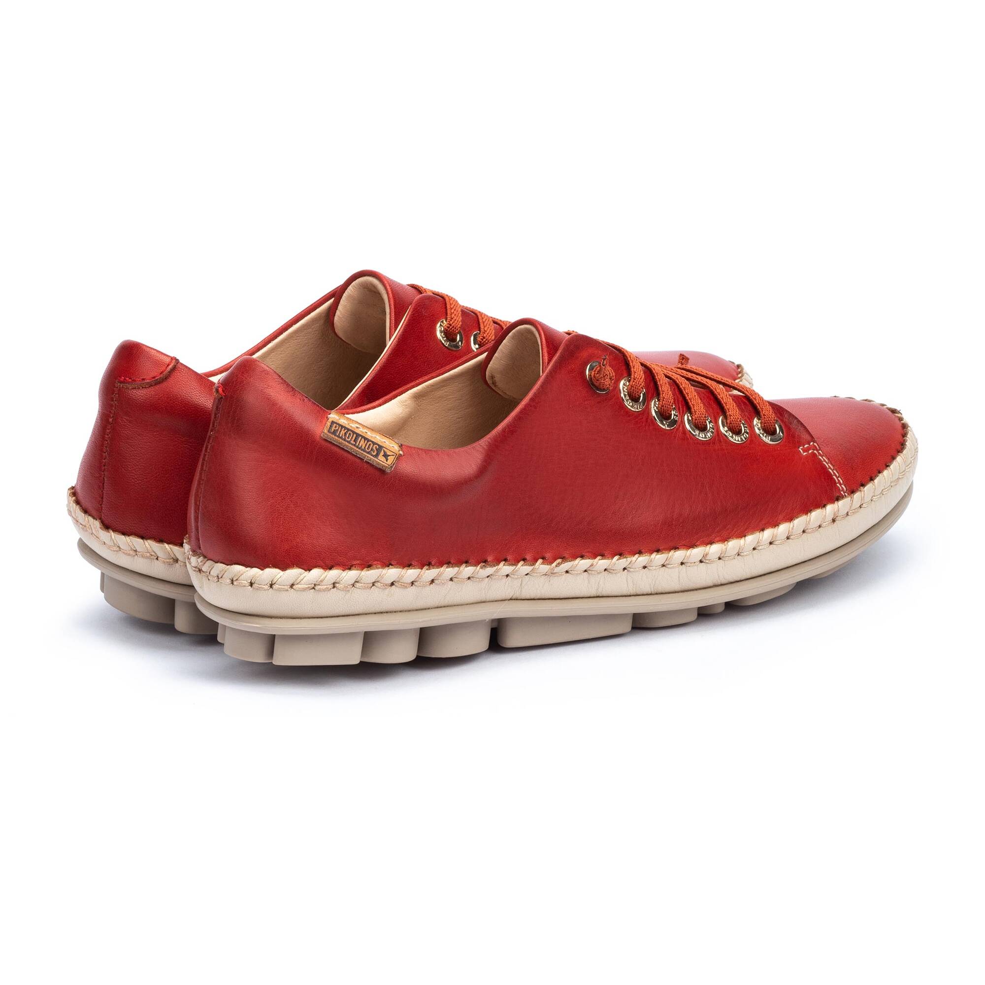 Buty sportowe w kolorze KORALOWYM