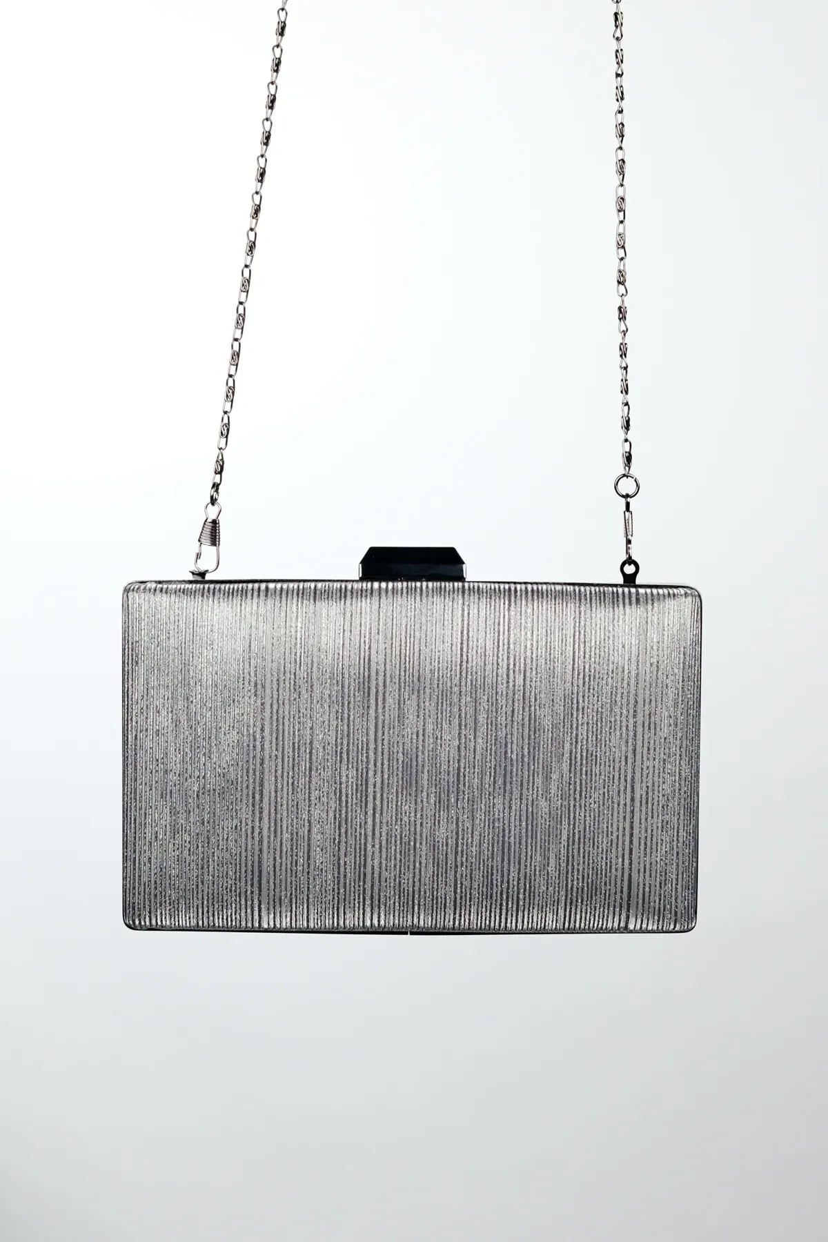 LuviShoes  YADAYA Abendtasche für Damen in Platin mit Streifen