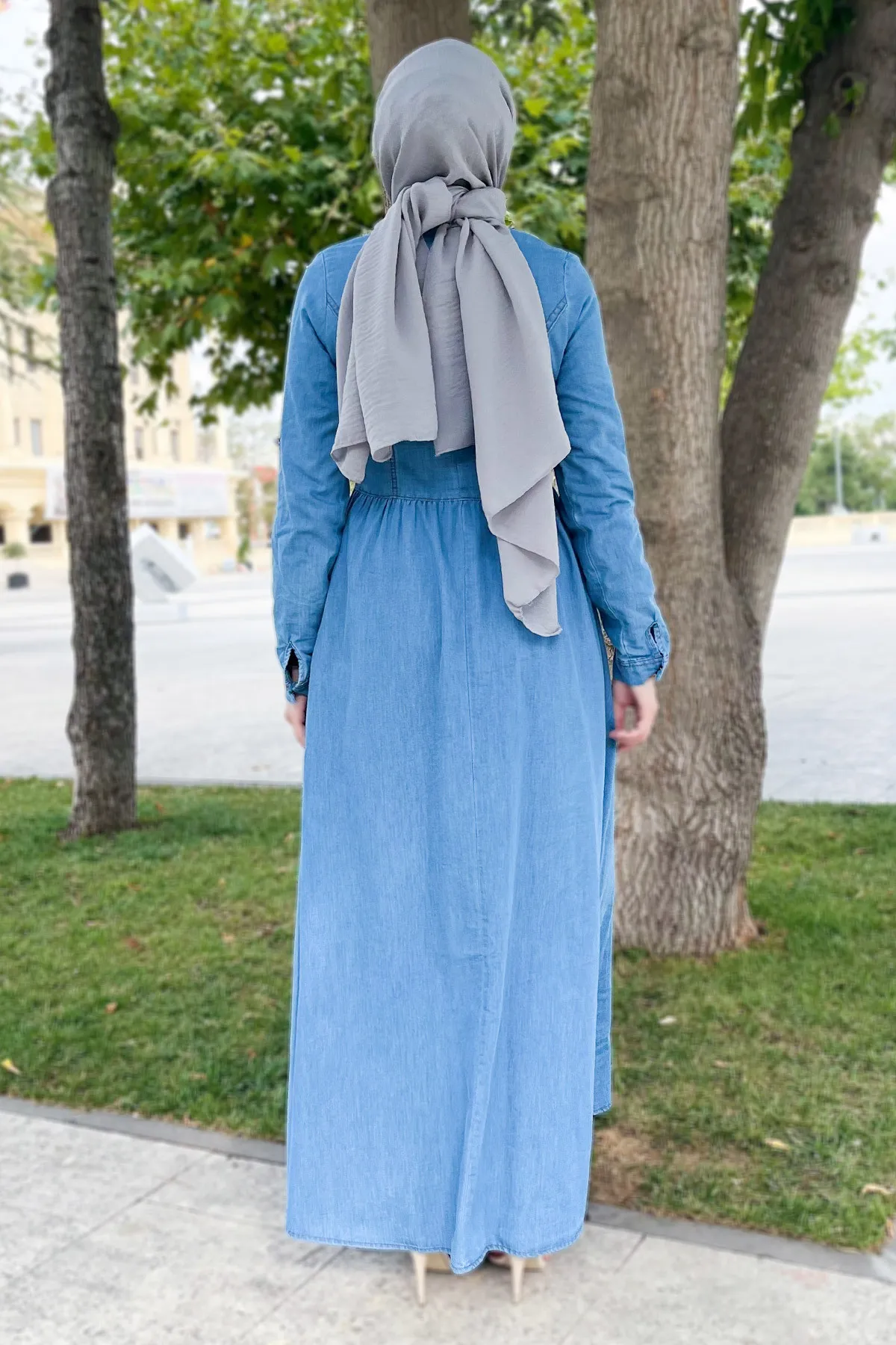 Tesettür Dünyası  Vorne geschnürtes Hijab-Jeanskleid Tsd220833 Hellblau