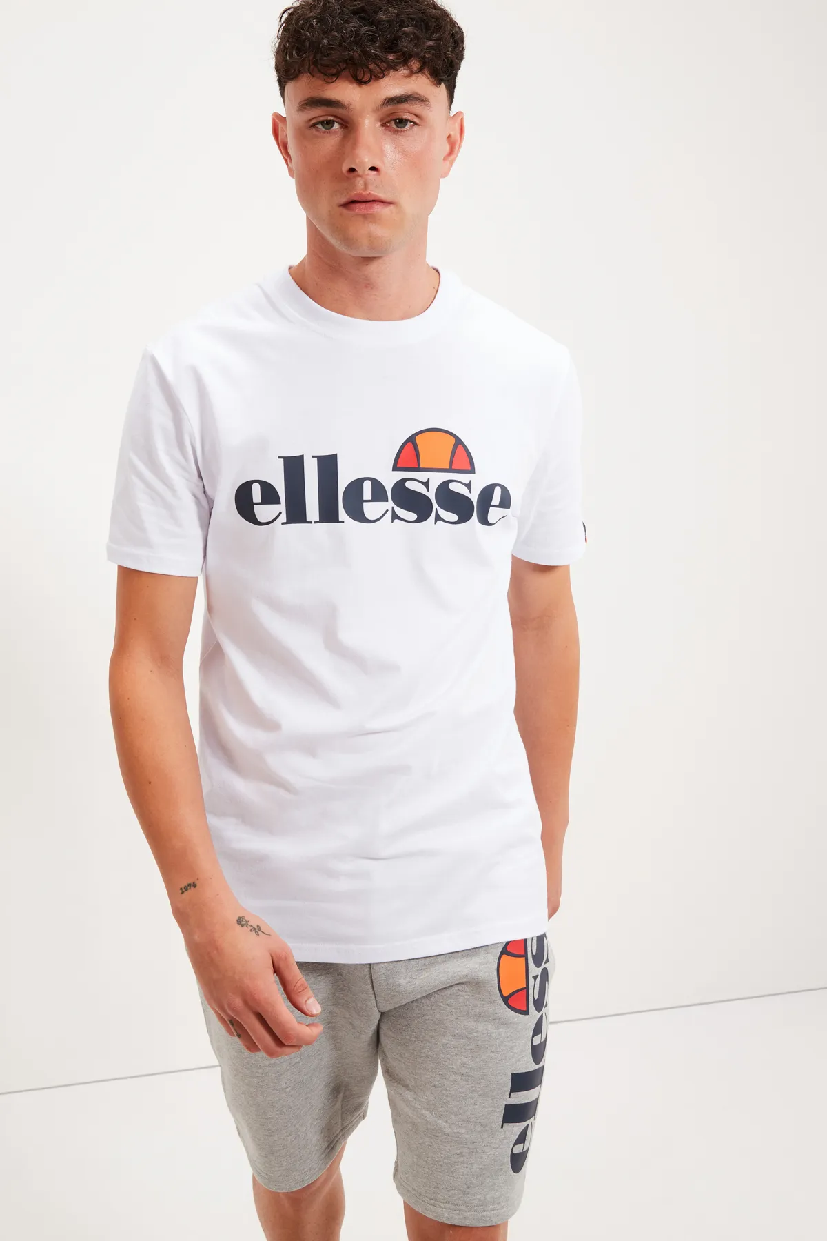 Ellesse  Herren T-Shirt SL PRADO TEE - Kurzarm, Crewneck, Rundhals, Logo-Print