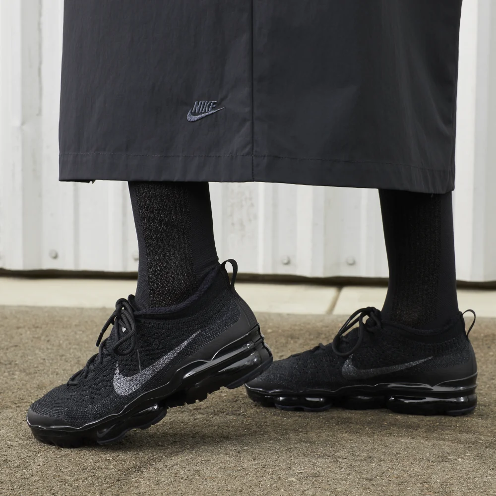 Nike W Air VAPORMAX 2023 Flyknit DV6840-001 / schwarz