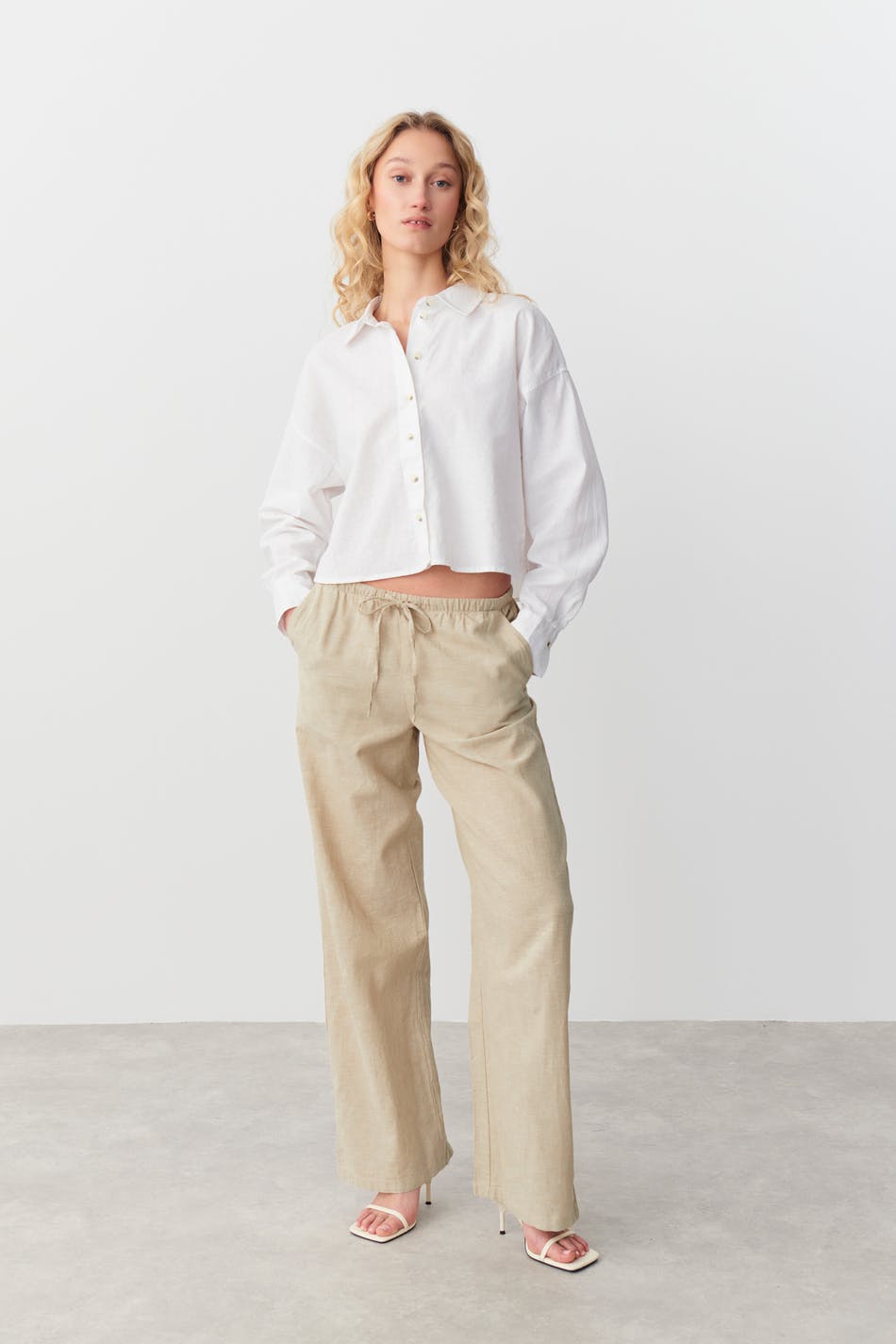 Linen blend trousers