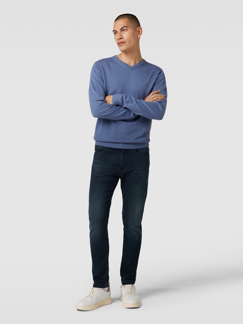 Strickpullover mit V-Ausschnitt Modell 'PIMA' in jeans