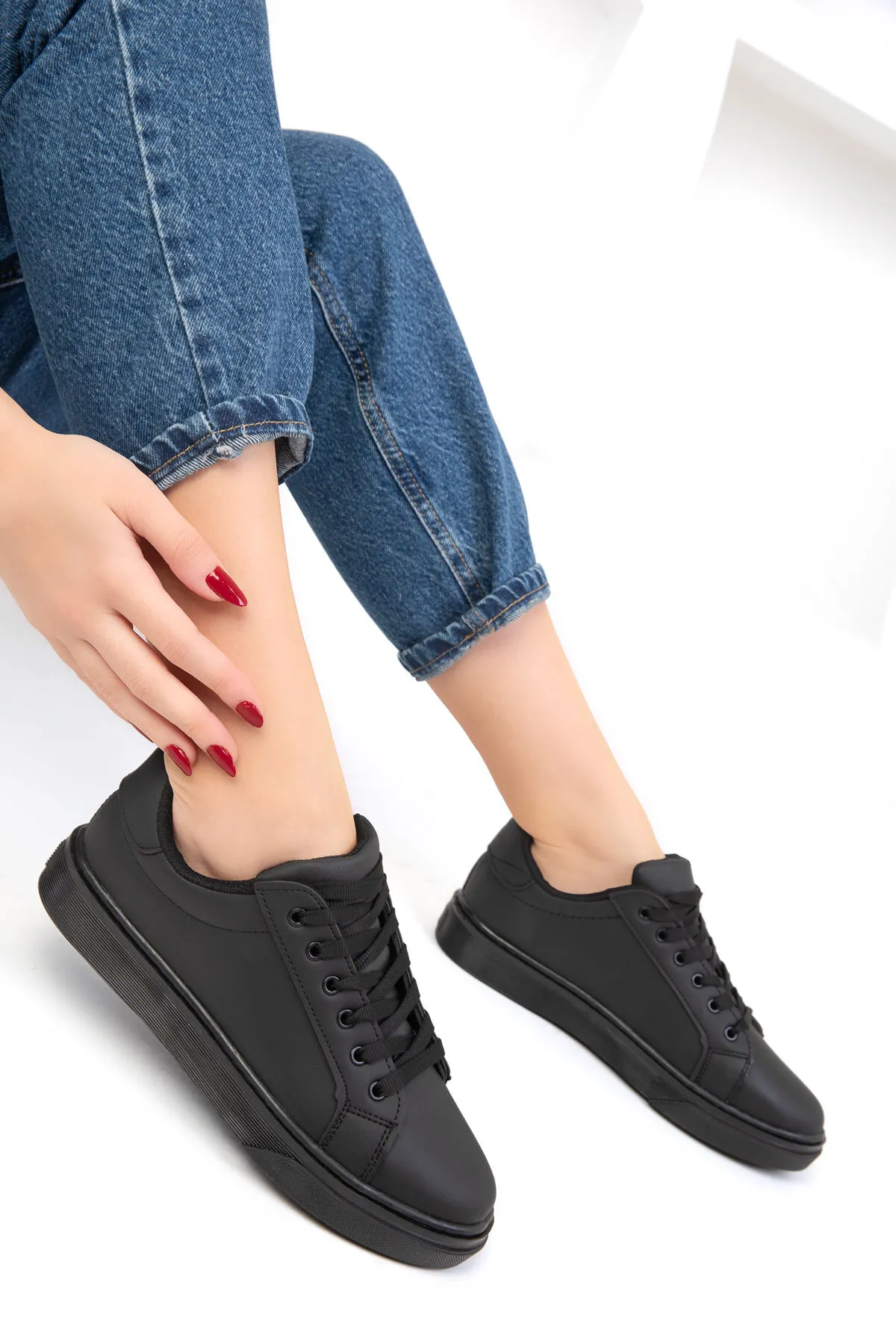 SOHO  Schwarz-Schwarz Damen Sneaker 14395