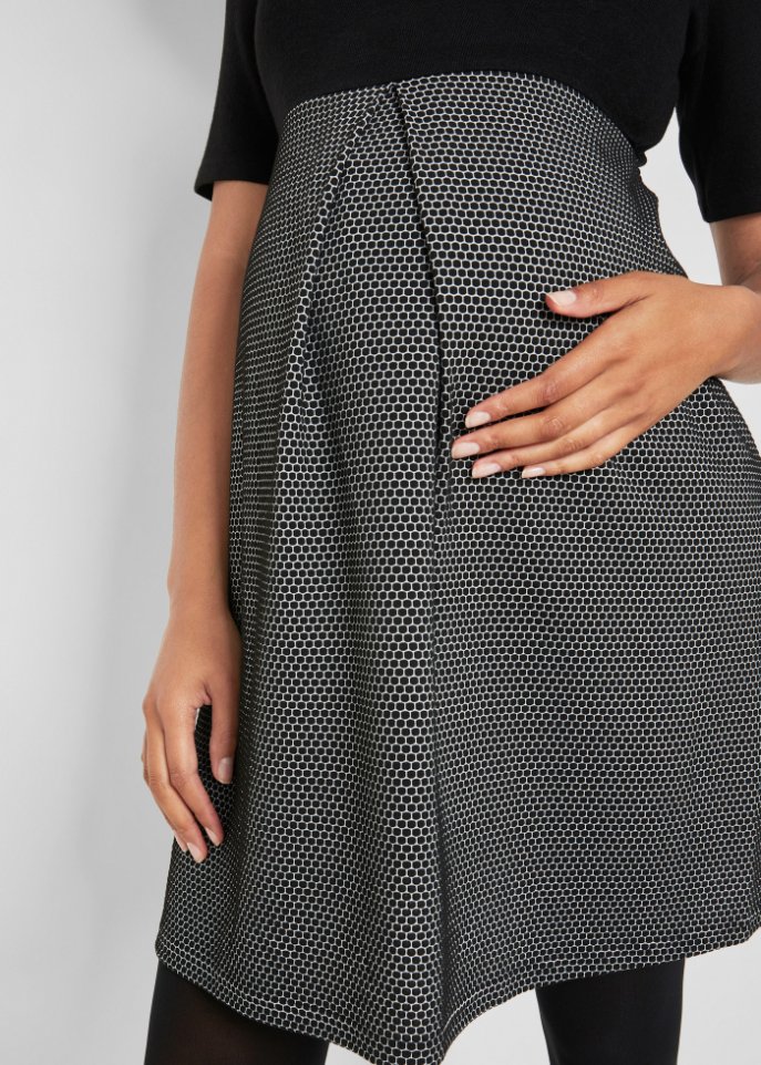 Umstands-Strickkleid