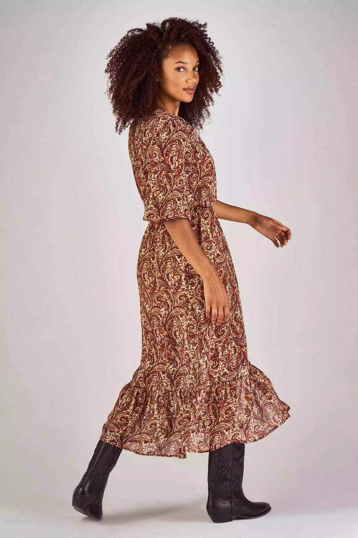Clouds Of Fashion Robes Mi Longues Femme couleur marron
