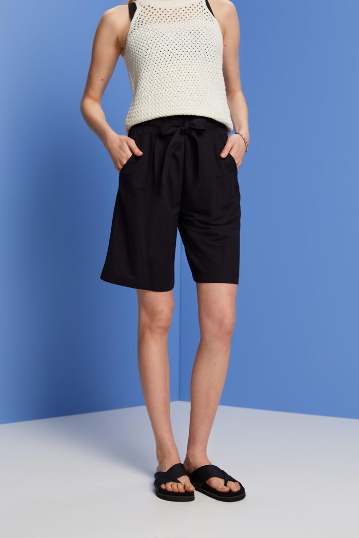 Pull-on Bermudashorts mit Bindegürtel