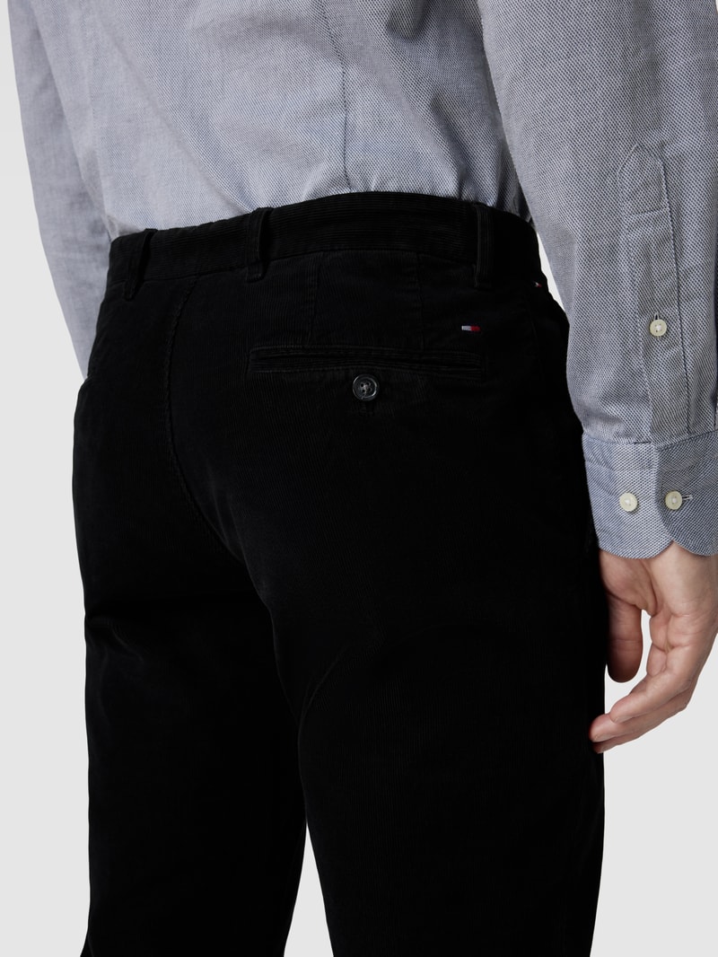 Cordhose mit Logo-Stitching Modell 'DENTON' in schwarz