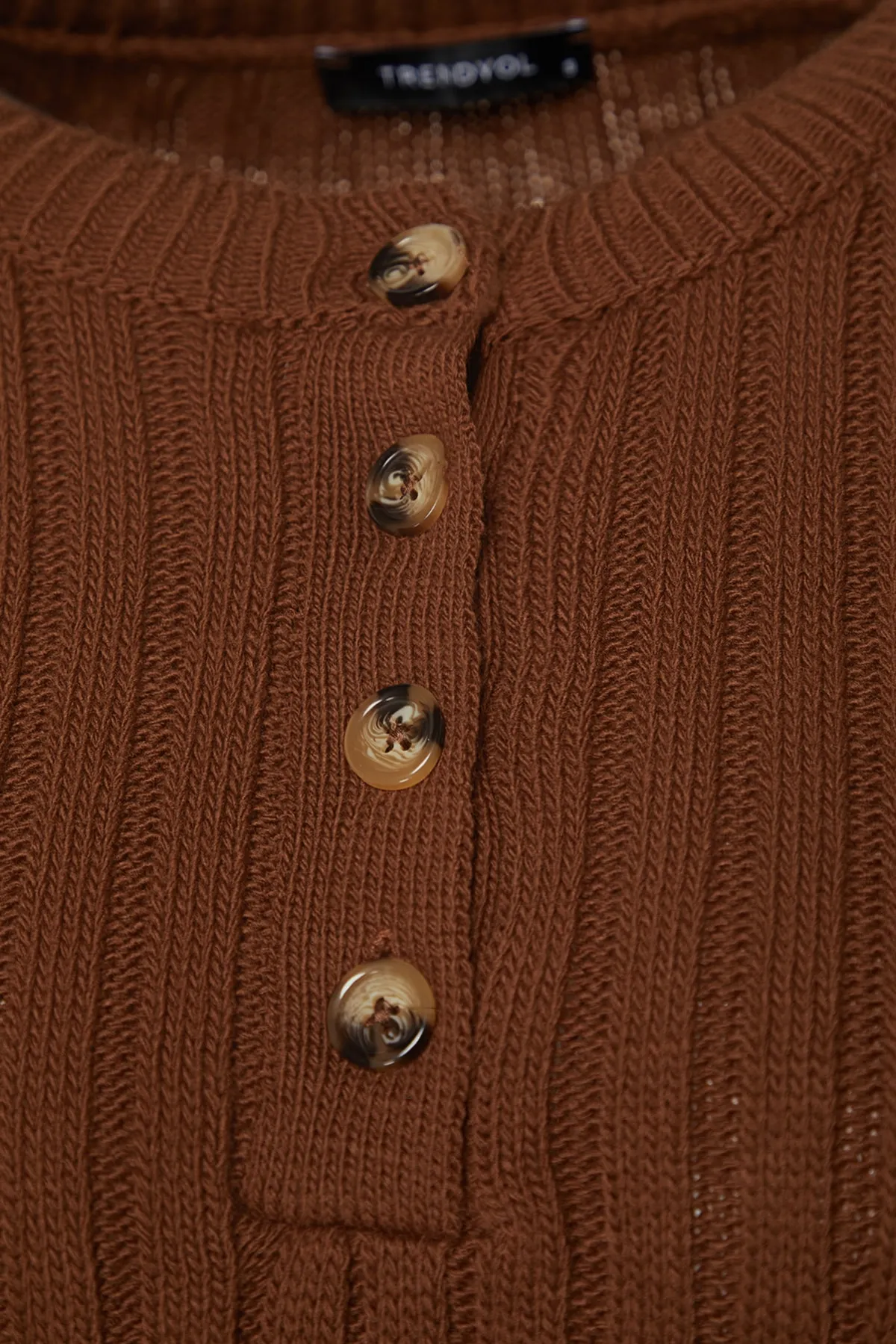 Trendyol Collection  Dunkelbraunes Strickoberteil- und -unterteil-Set aus Cordhose TWOAW22AU0039