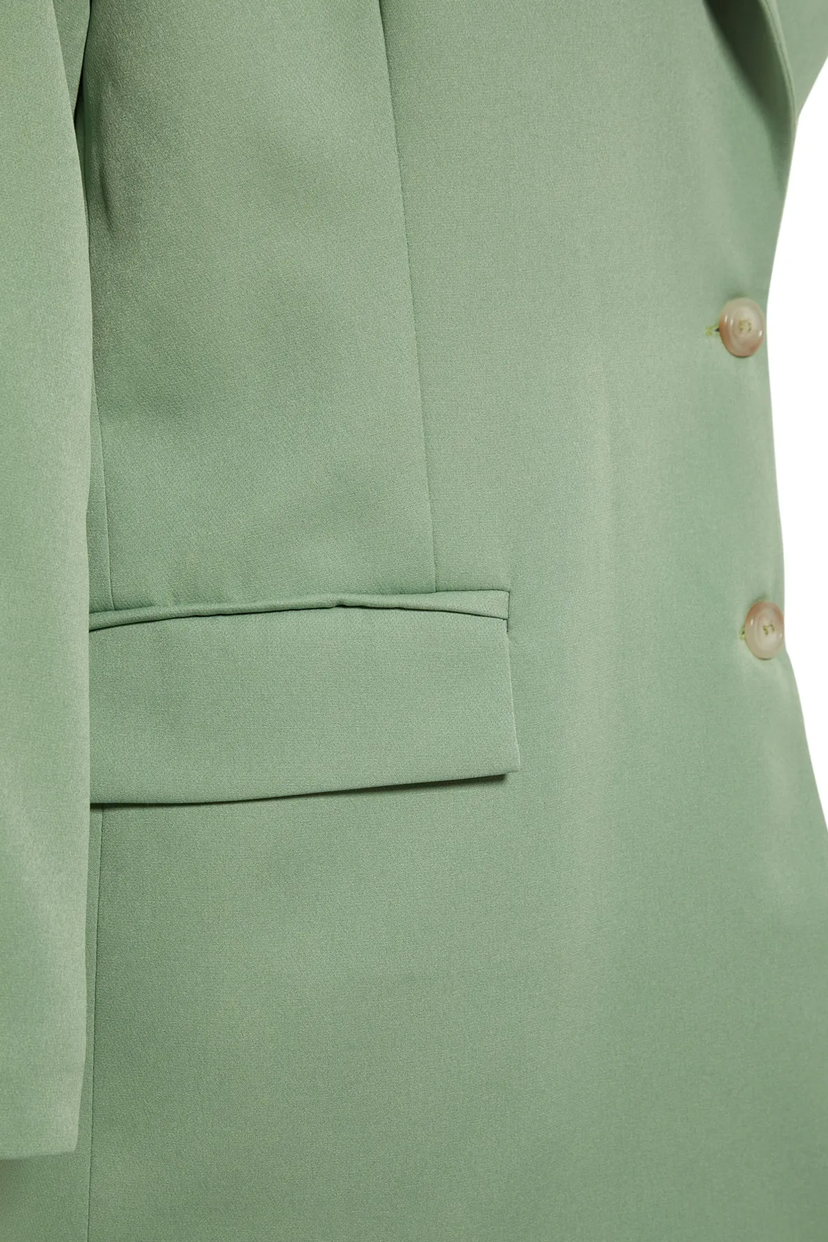 Trendyol Curve  Grüne Oversize-Blazerjacke TBBAW23AG00006