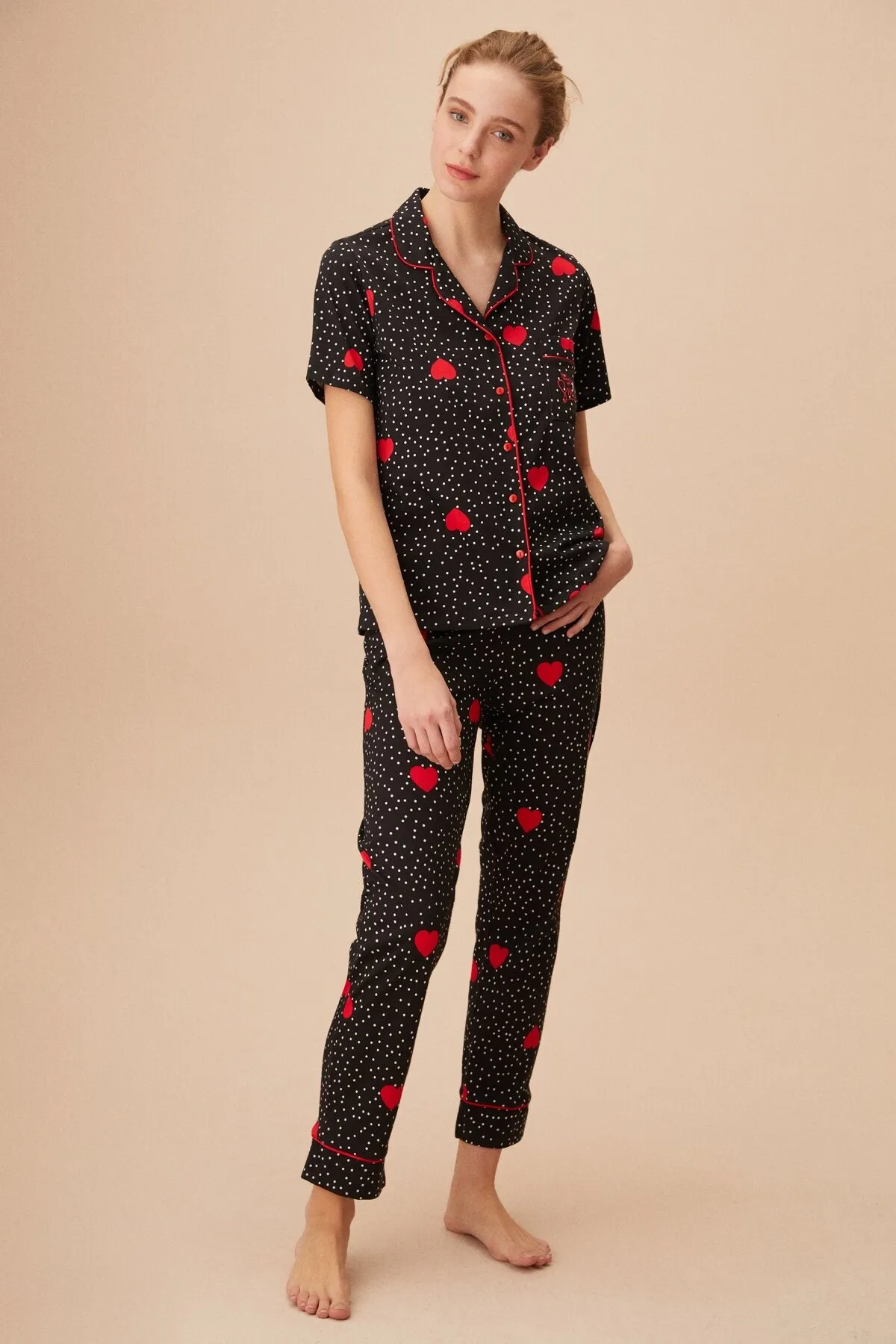 SUWEN  Maskulines Pyjama-Set mit Herz-Print