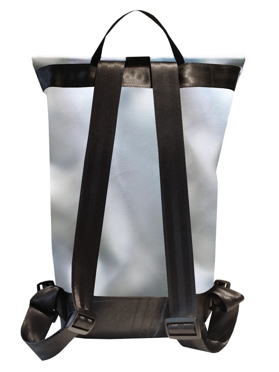 LEONCA Handtaschen silber Rollrucksack LKW-Plane Silber L