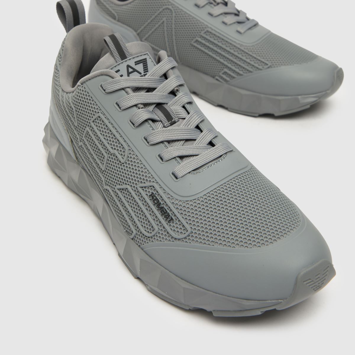 EA7 Emporio Armani – Ultimate C2 Kombat – Ljusgrå sneakers