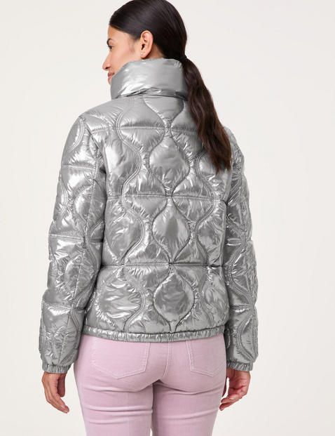 Outdoorjacke mit metallischem Finish