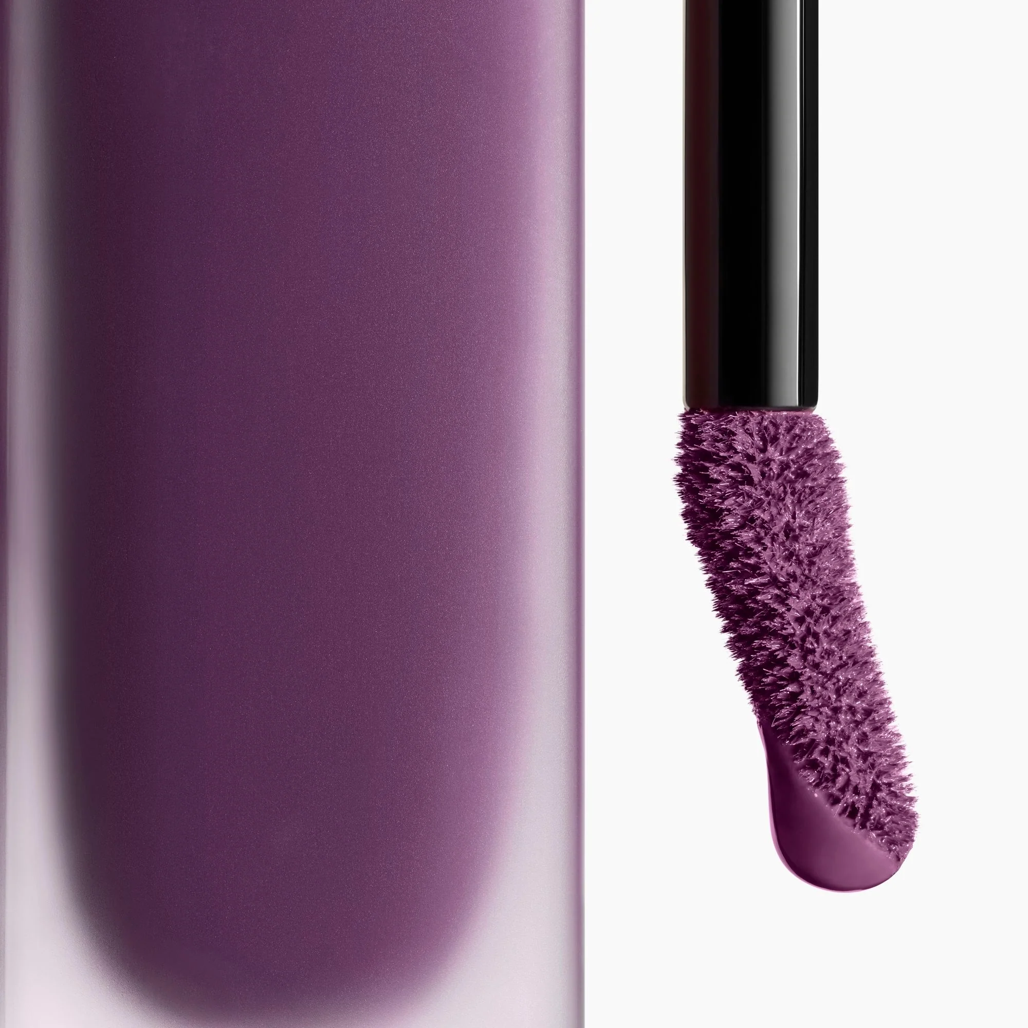 ROUGE ALLURE LIQUID VELVET - EL LABIAL MATTE FLUIDO DE ULTRA LARGA DURACIÓN E INTENSO