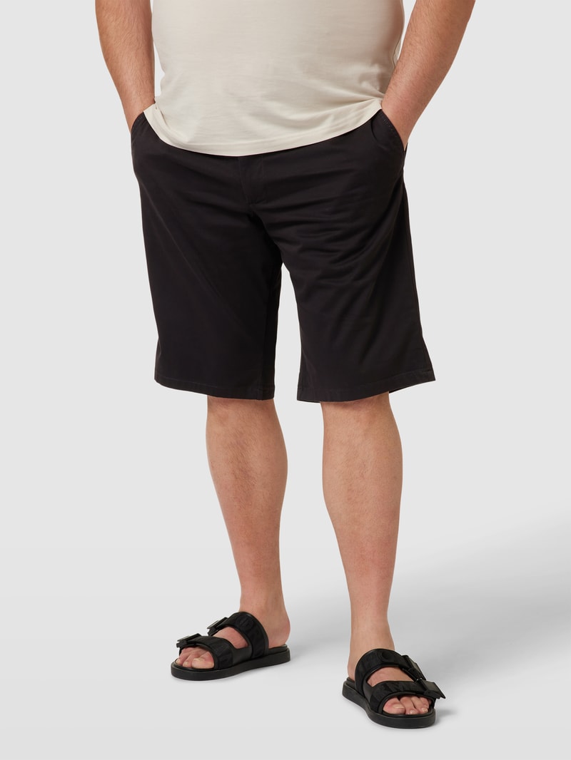 PLUS SIZE Chinoshorts mit fixierten Beinumschlägen Modell 'BOWIE' in schwarz