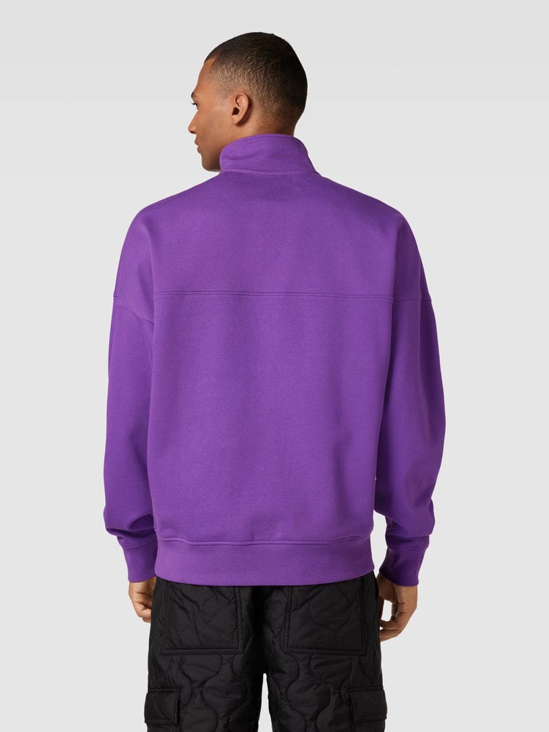 Sweatshirt mit Stehkragen in violett
