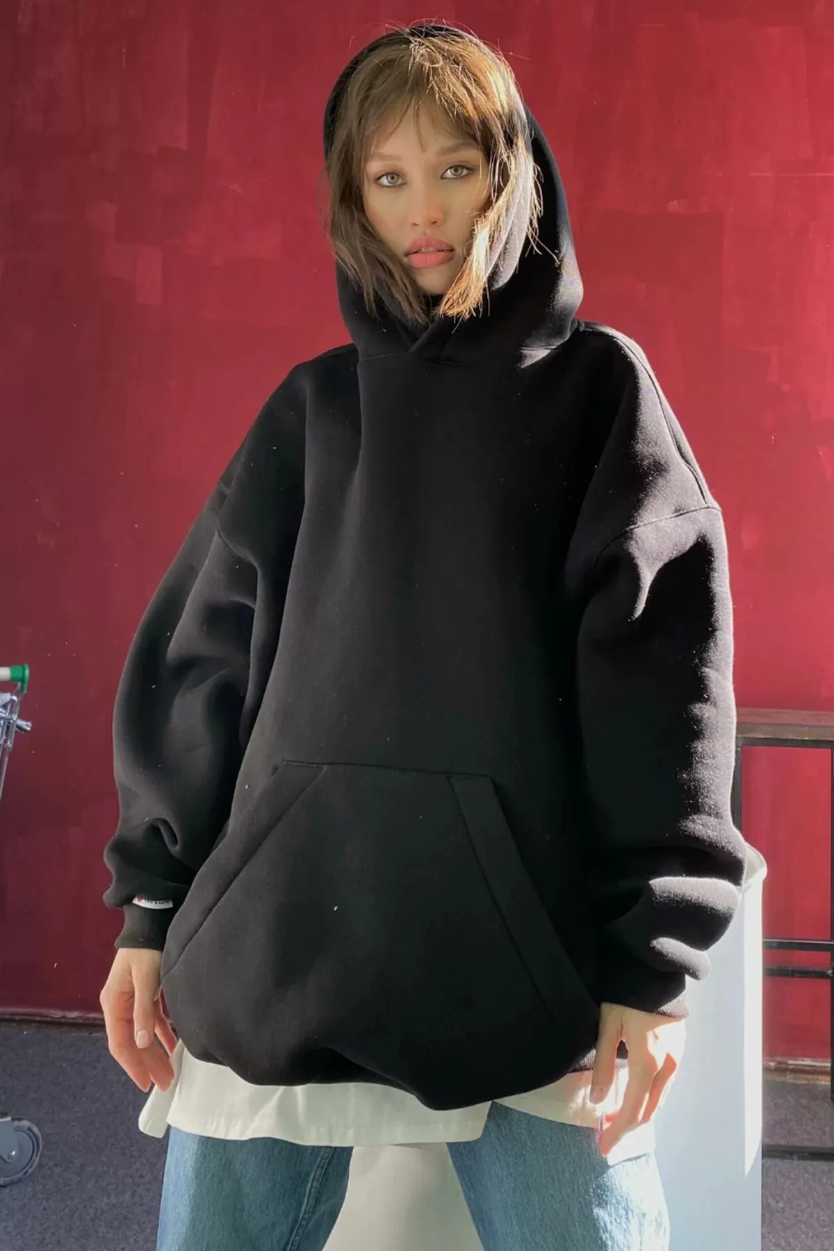 Madmext  Schwarzes geripptes Oversize-Sweatshirt mit Kapuze Mg1566